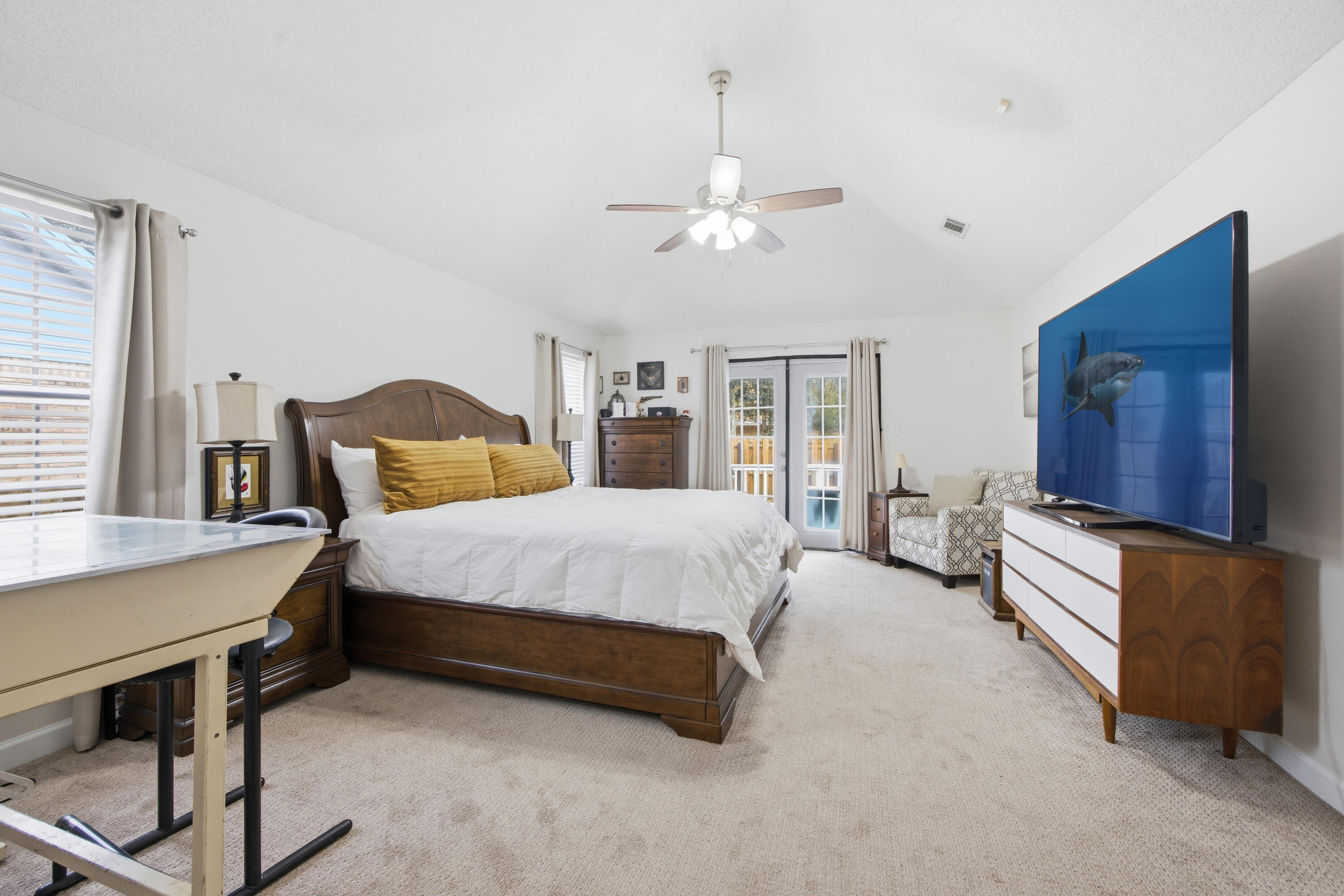 LAKE POINTE - Residential