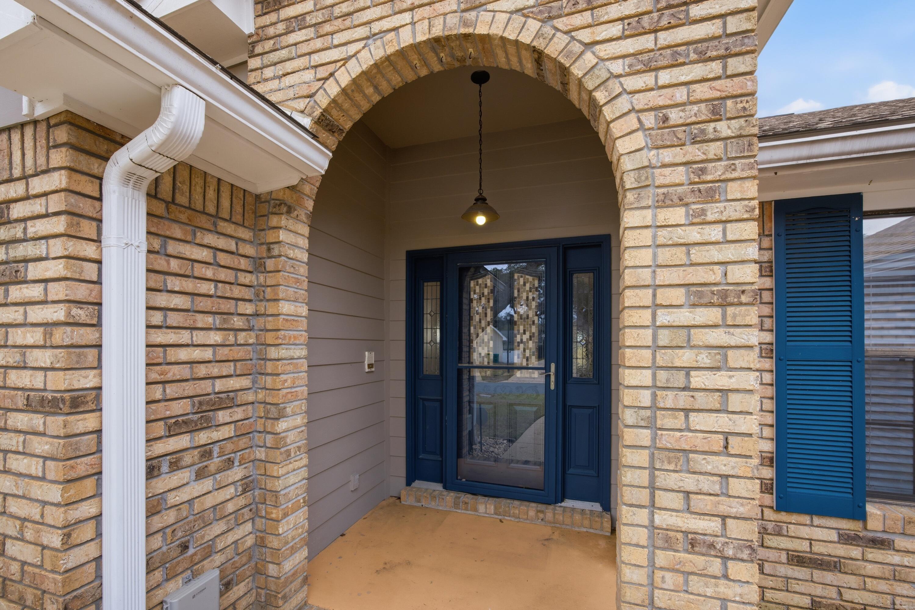 LAKE POINTE - Residential