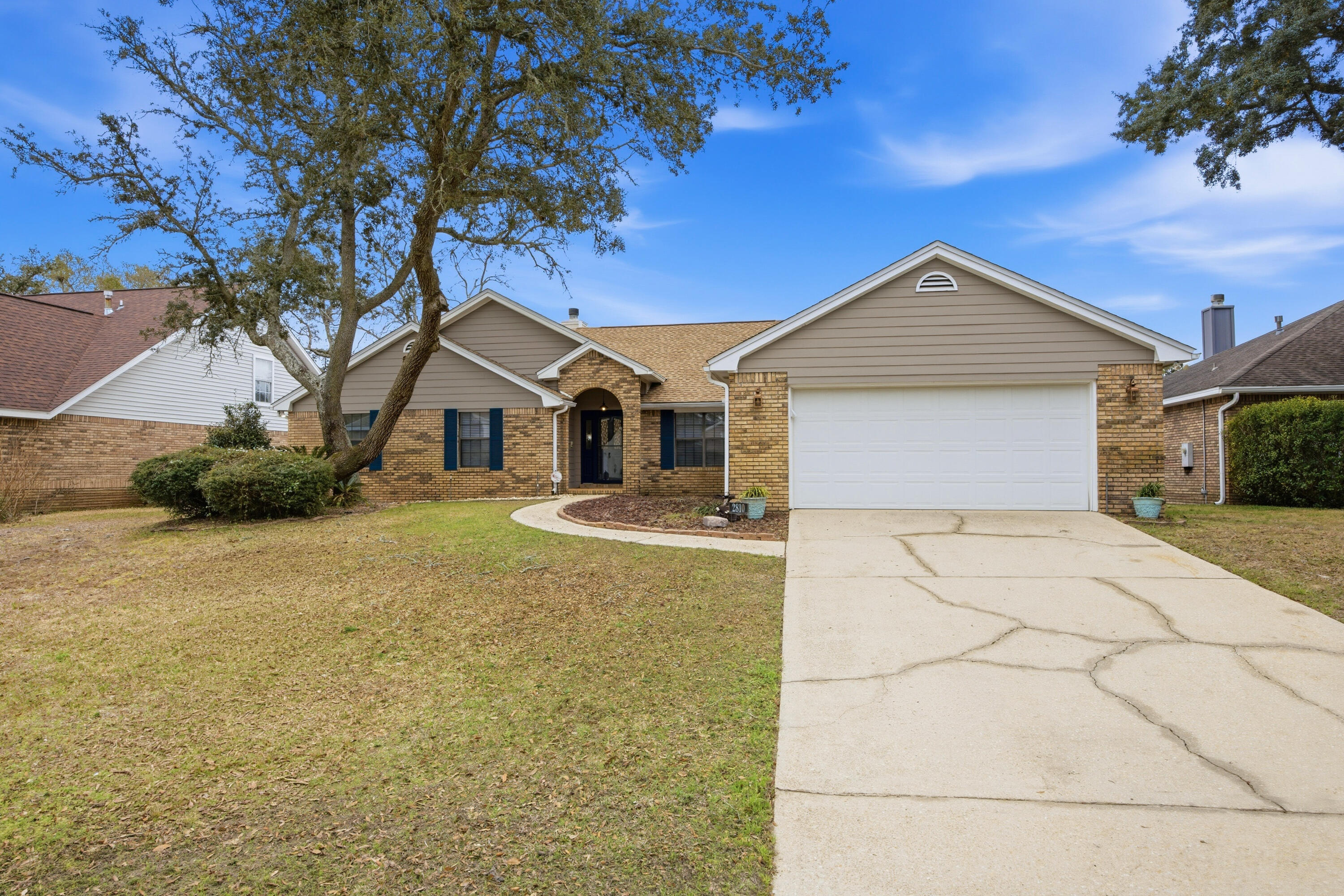 LAKE POINTE - Residential