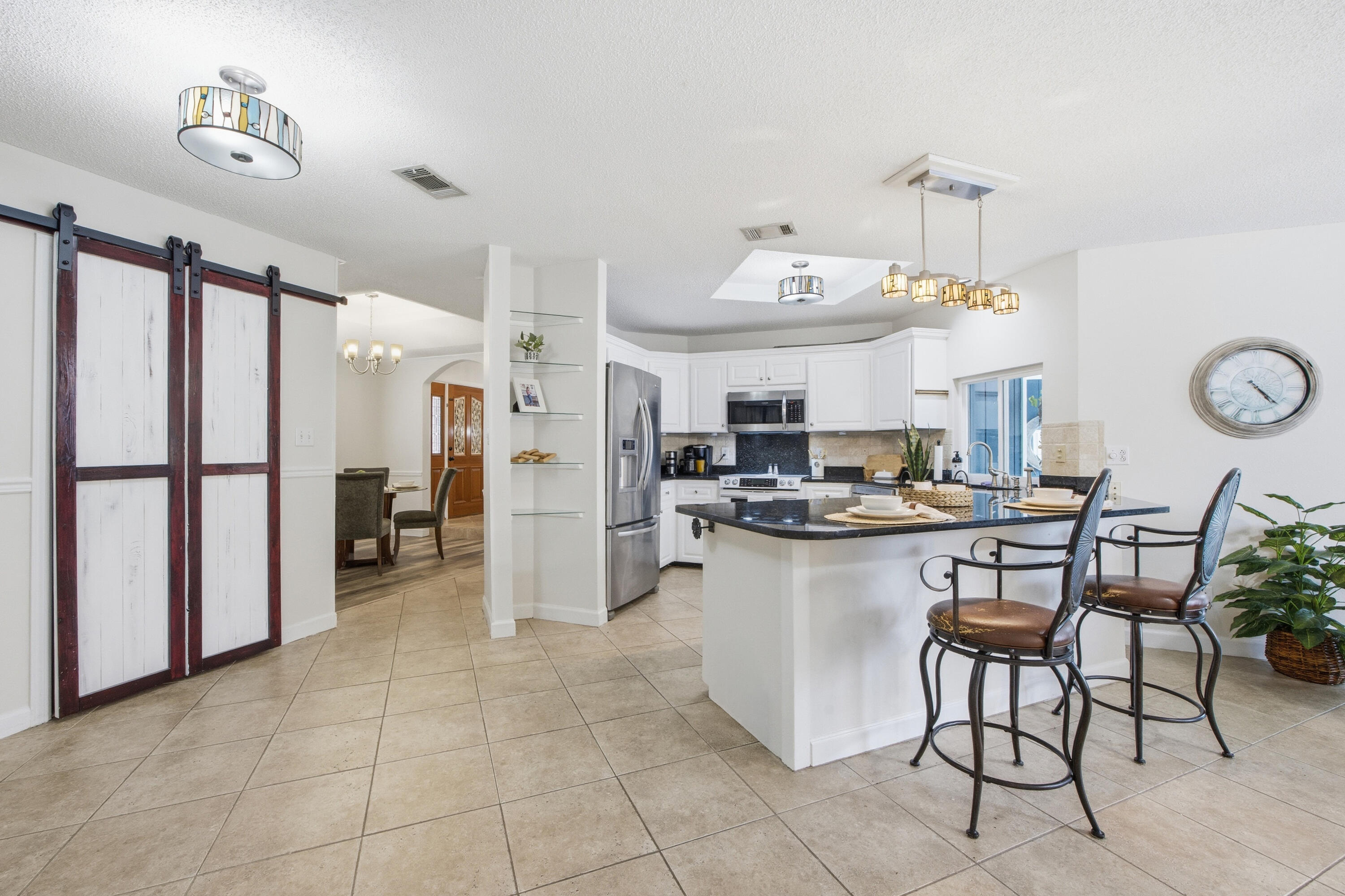 LAKE POINTE - Residential