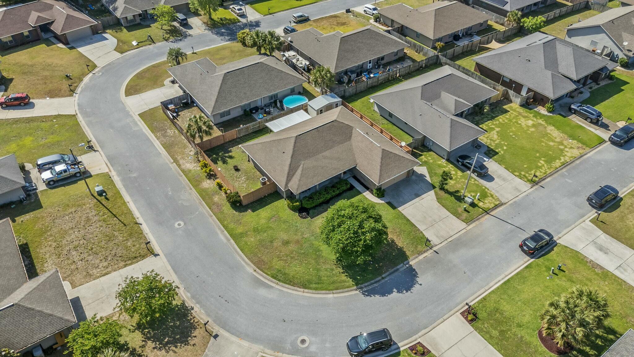 BAY PINES - Residential