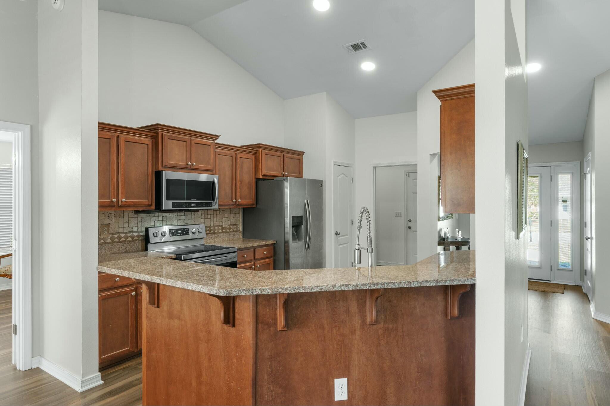 BAY PINES - Residential