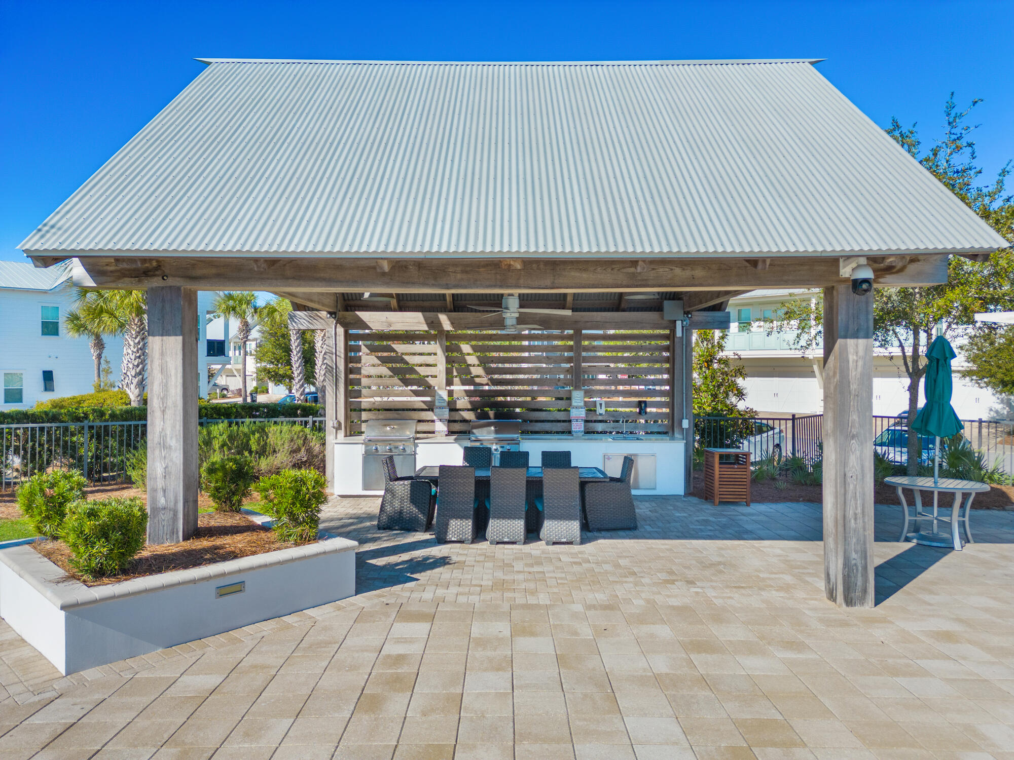 PROMINENCE/TRIPLEX TOWNHOMES - Residential