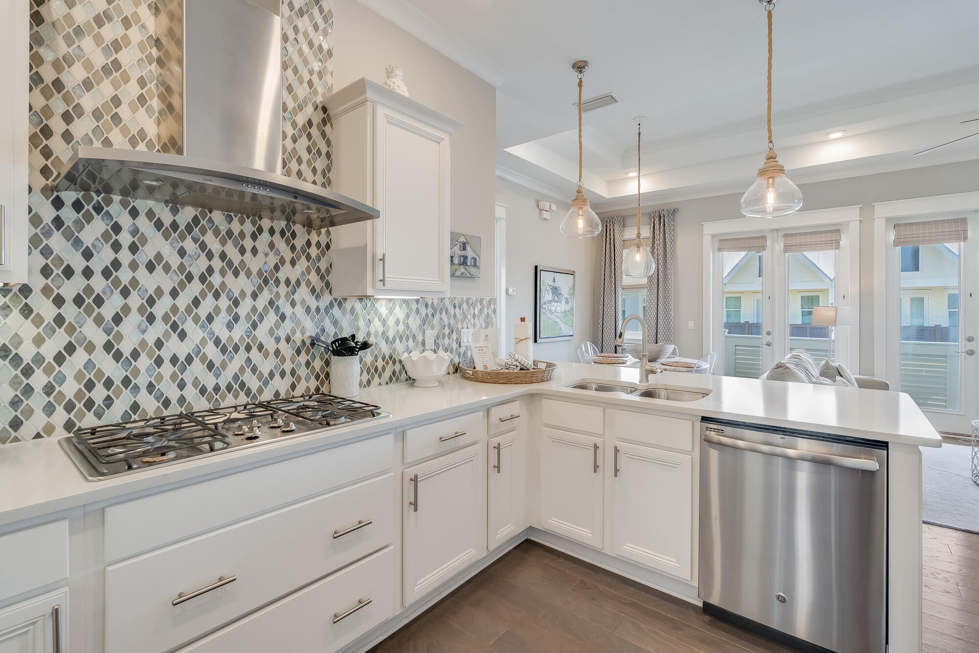 PROMINENCE/TRIPLEX TOWNHOMES - Residential