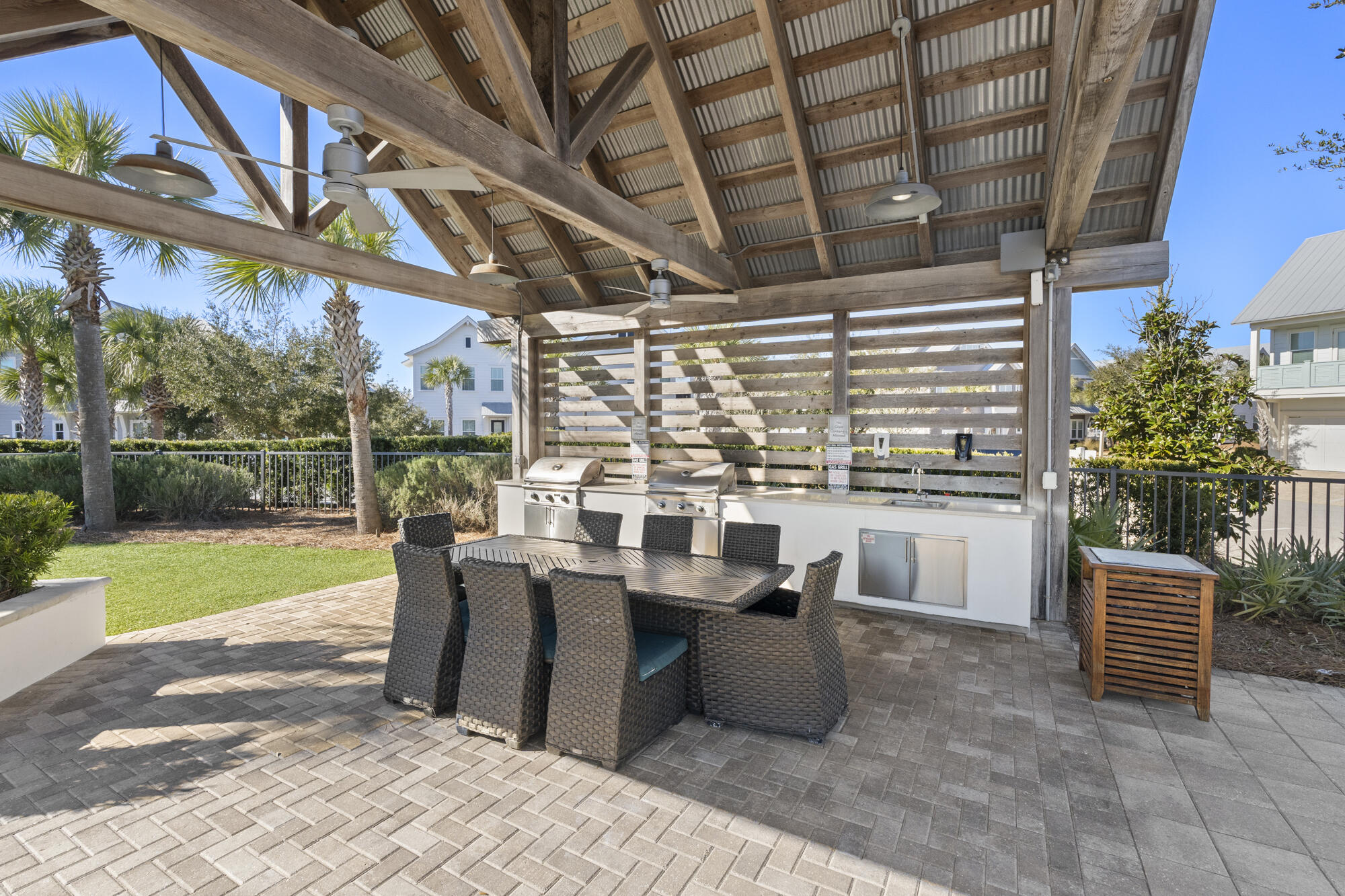 PROMINENCE/TRIPLEX TOWNHOMES - Residential