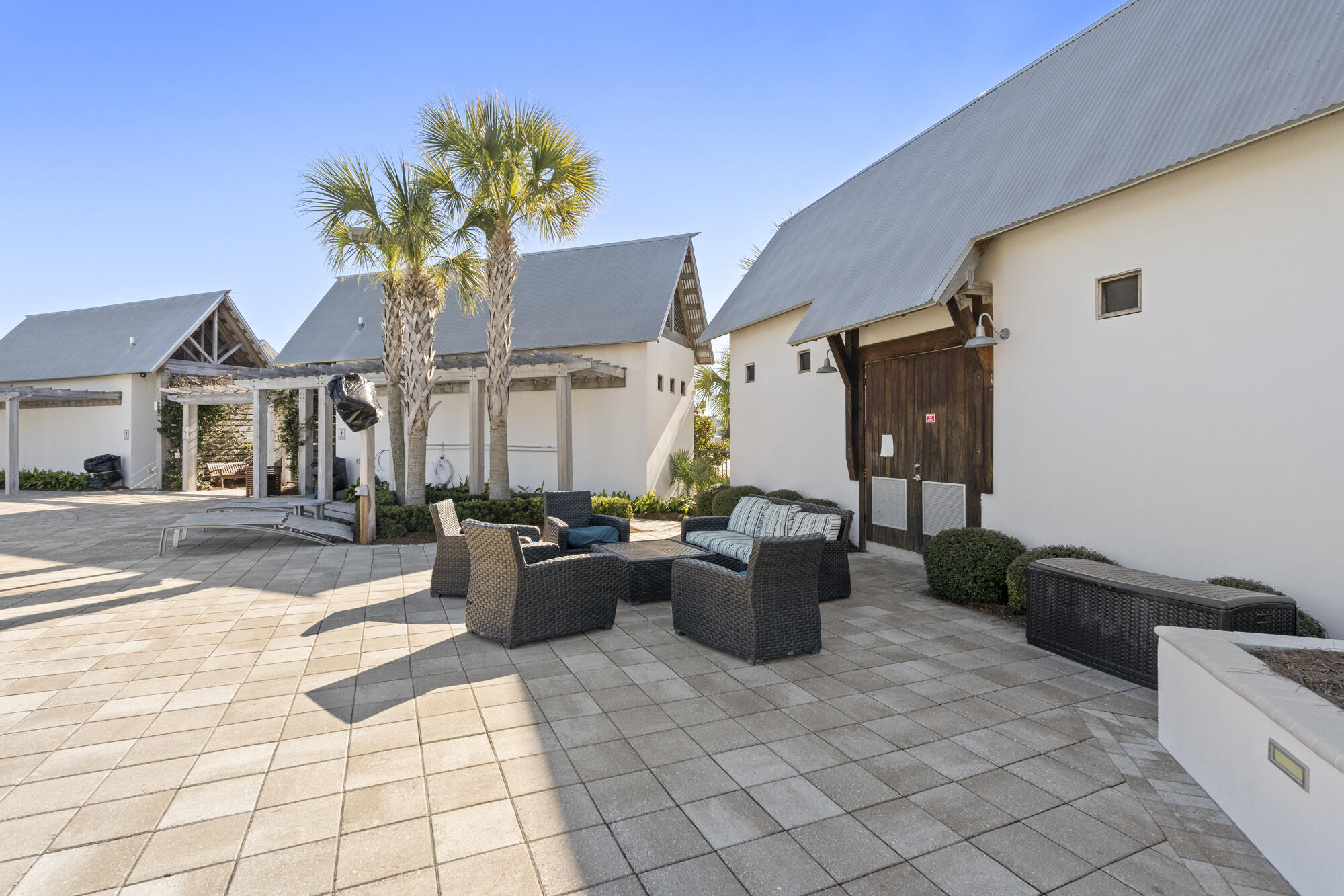 PROMINENCE/TRIPLEX TOWNHOMES - Residential