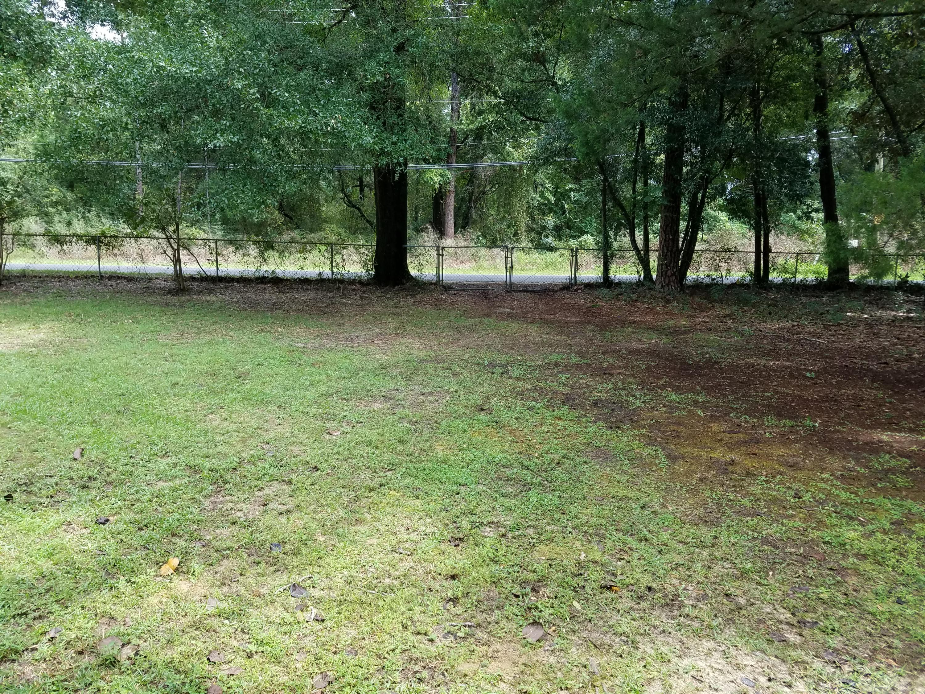 OAKDALE S/D LOTS 1 TO 13 INC BLK 2 - Residential