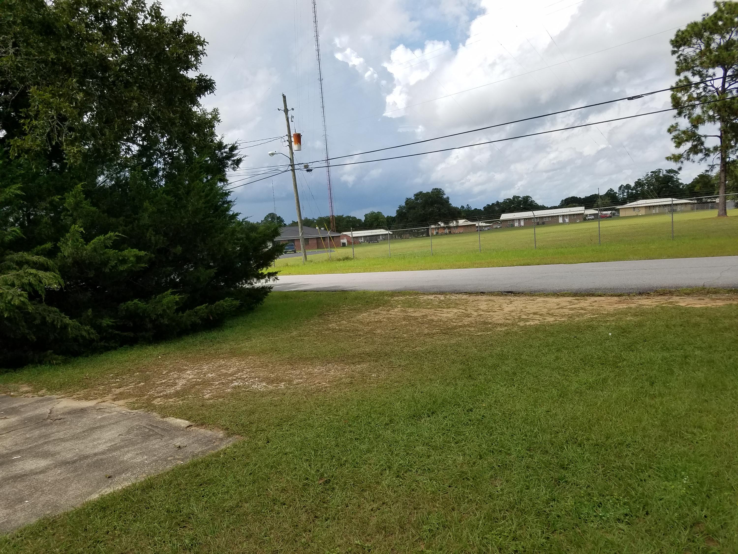 OAKDALE S/D LOTS 1 TO 13 INC BLK 2 - Residential