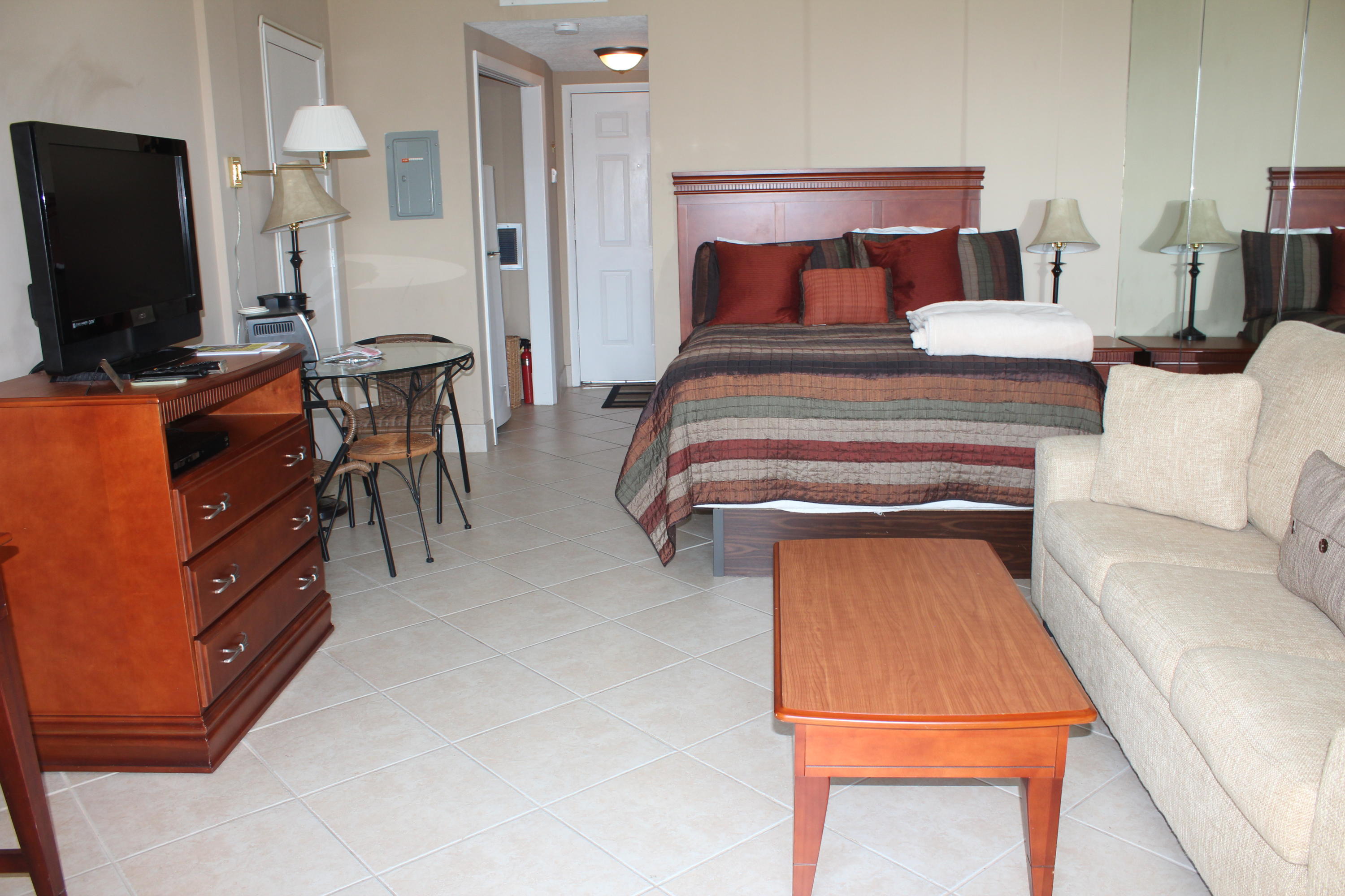 PIRATES BAY PH 1 - Residential