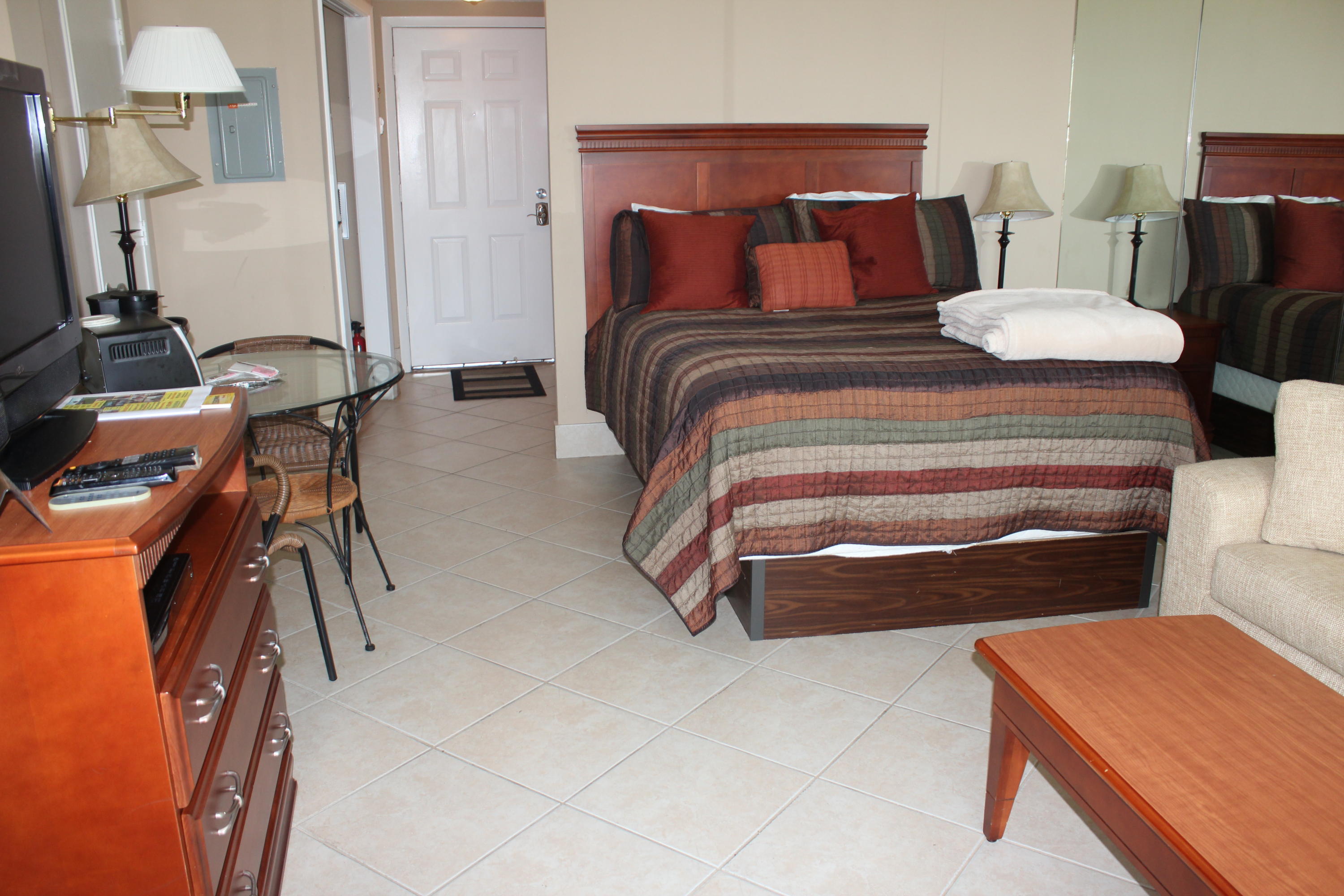 PIRATES BAY PH 1 - Residential