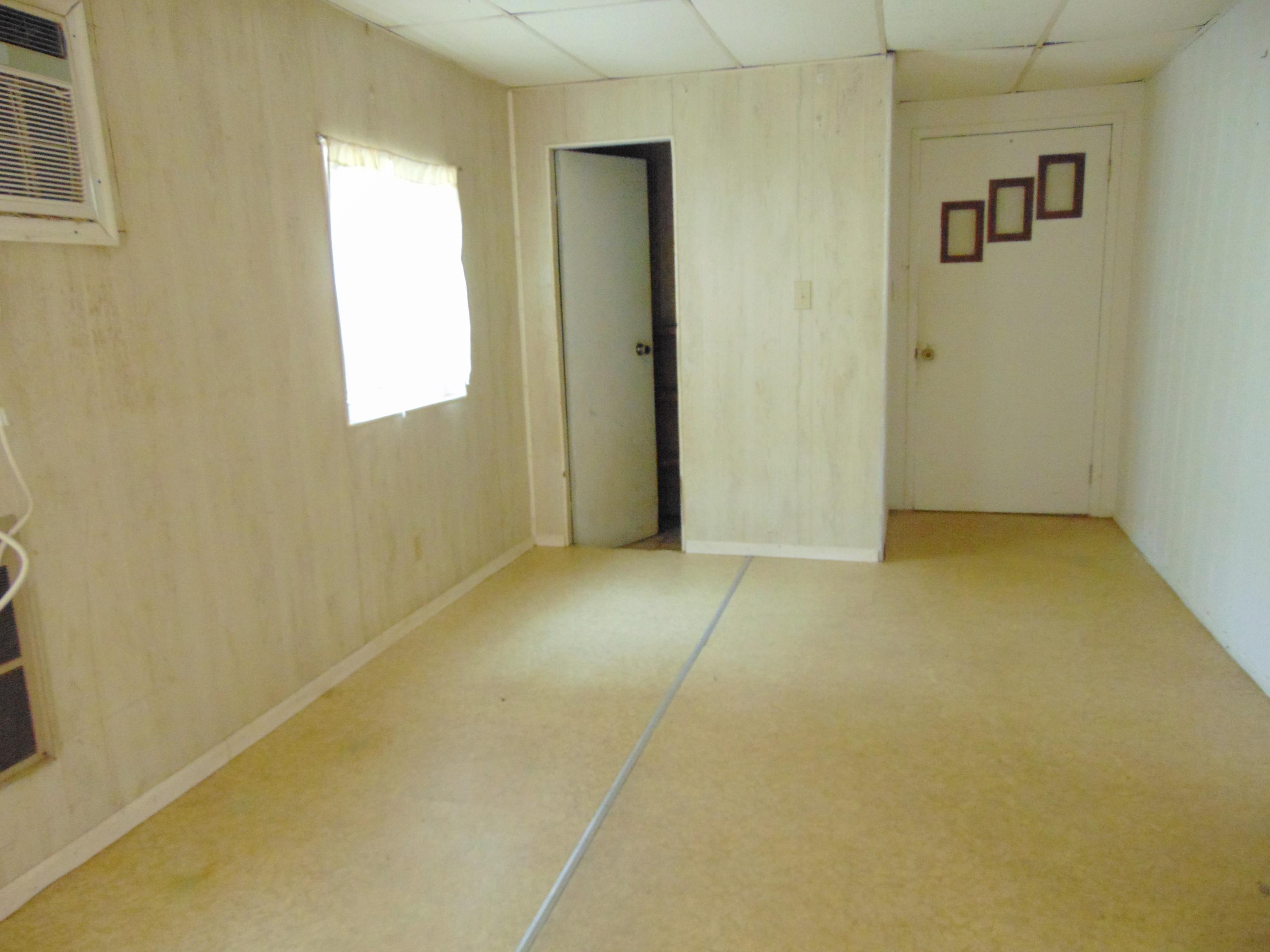 OAKWOOD HILLS UNIT 1 - Residential