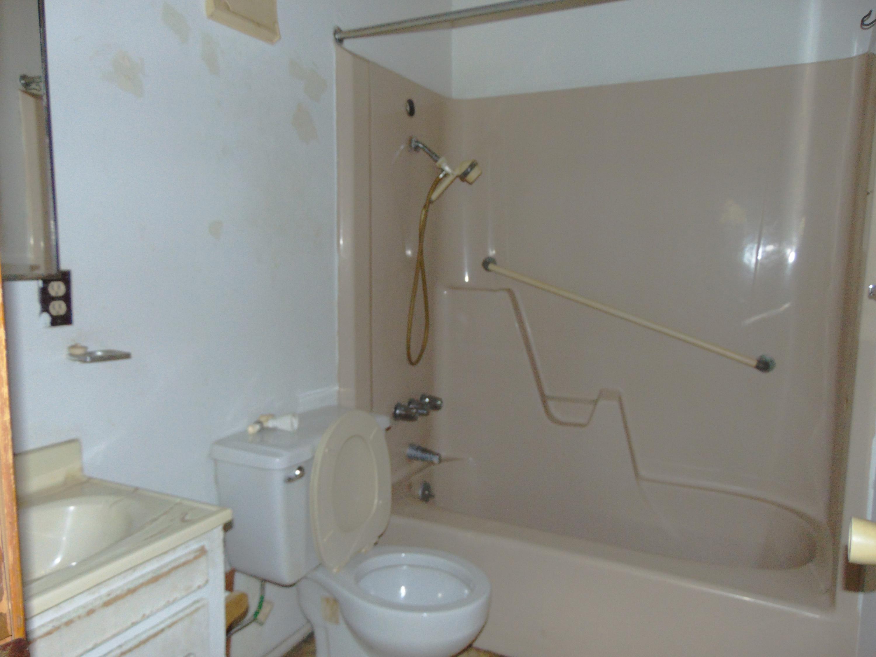 OAKWOOD HILLS UNIT 1 - Residential