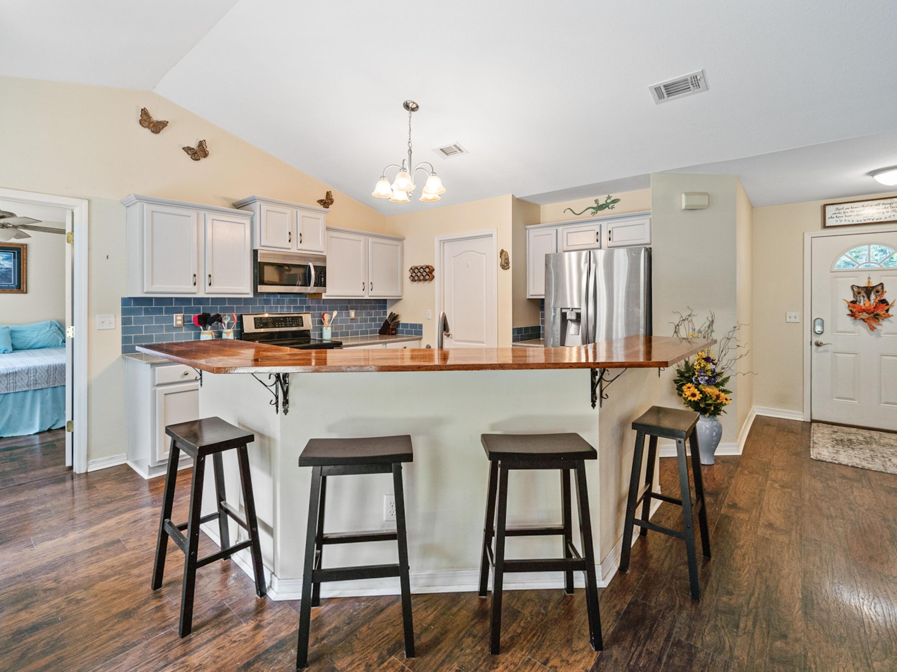 THE PINES - Residential