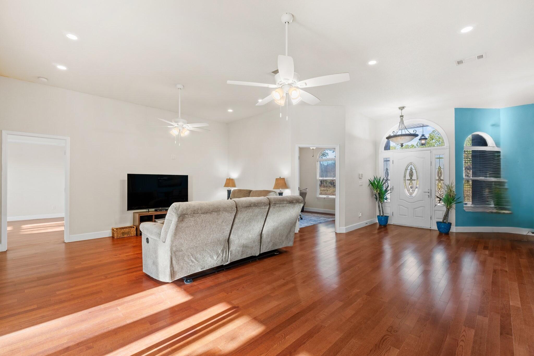 BAYSIDE SOUTH - Residential