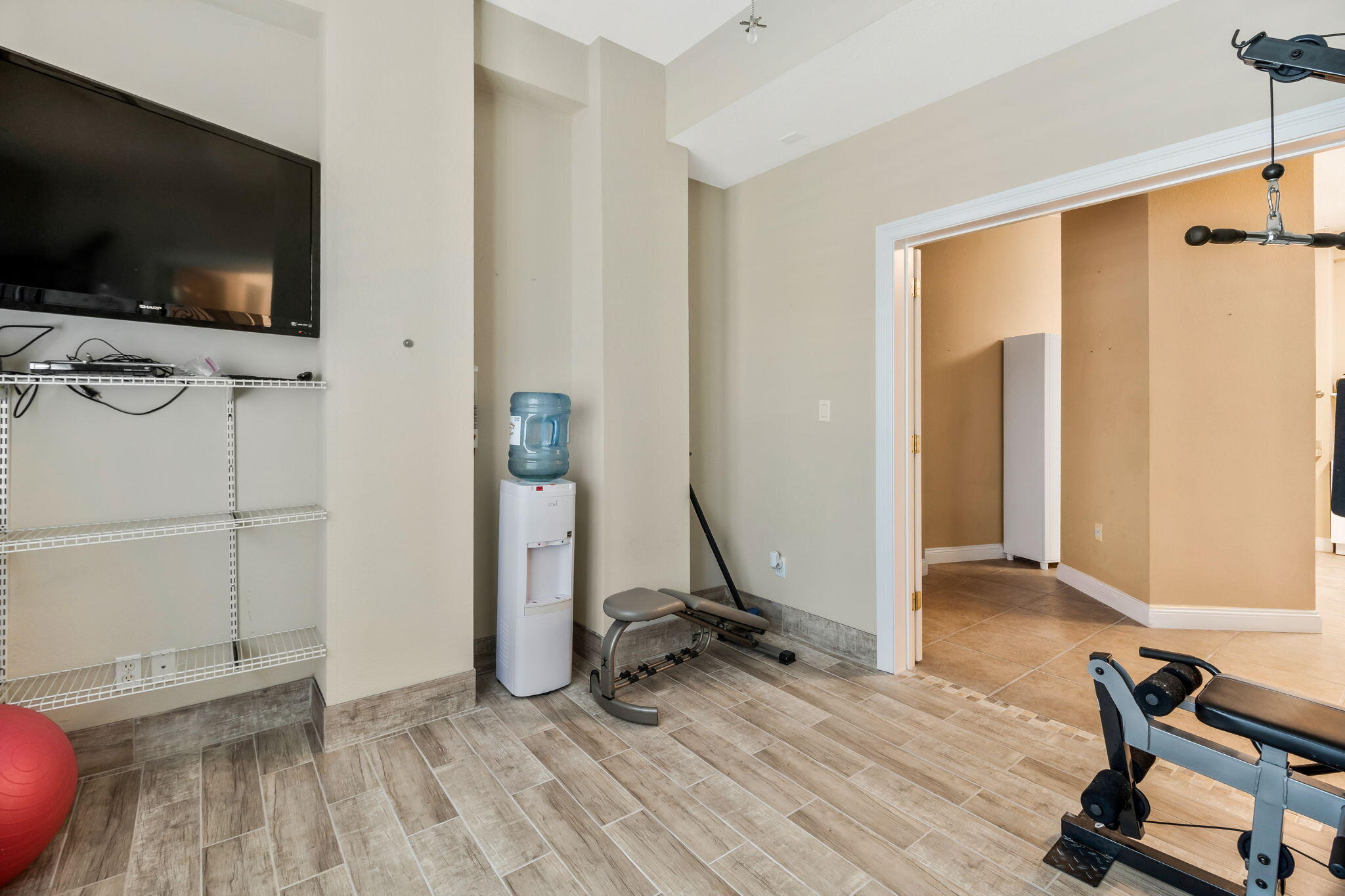 DEER POINT COVE - Residential