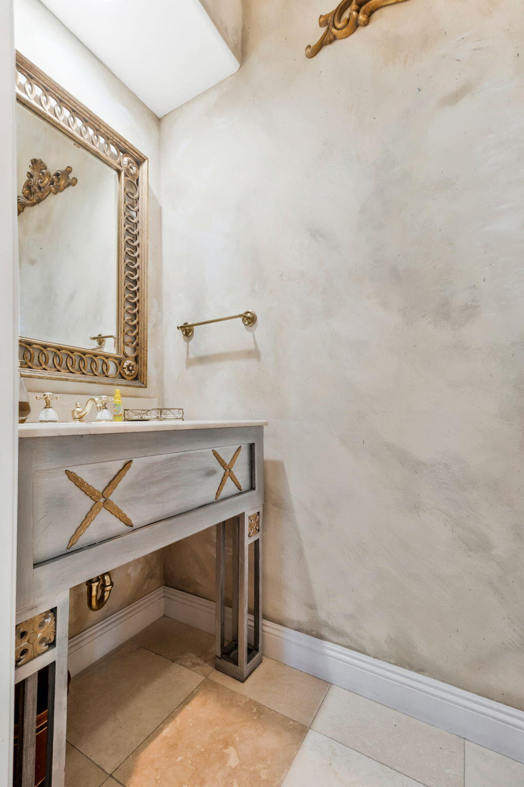 DEER POINT COVE - Residential