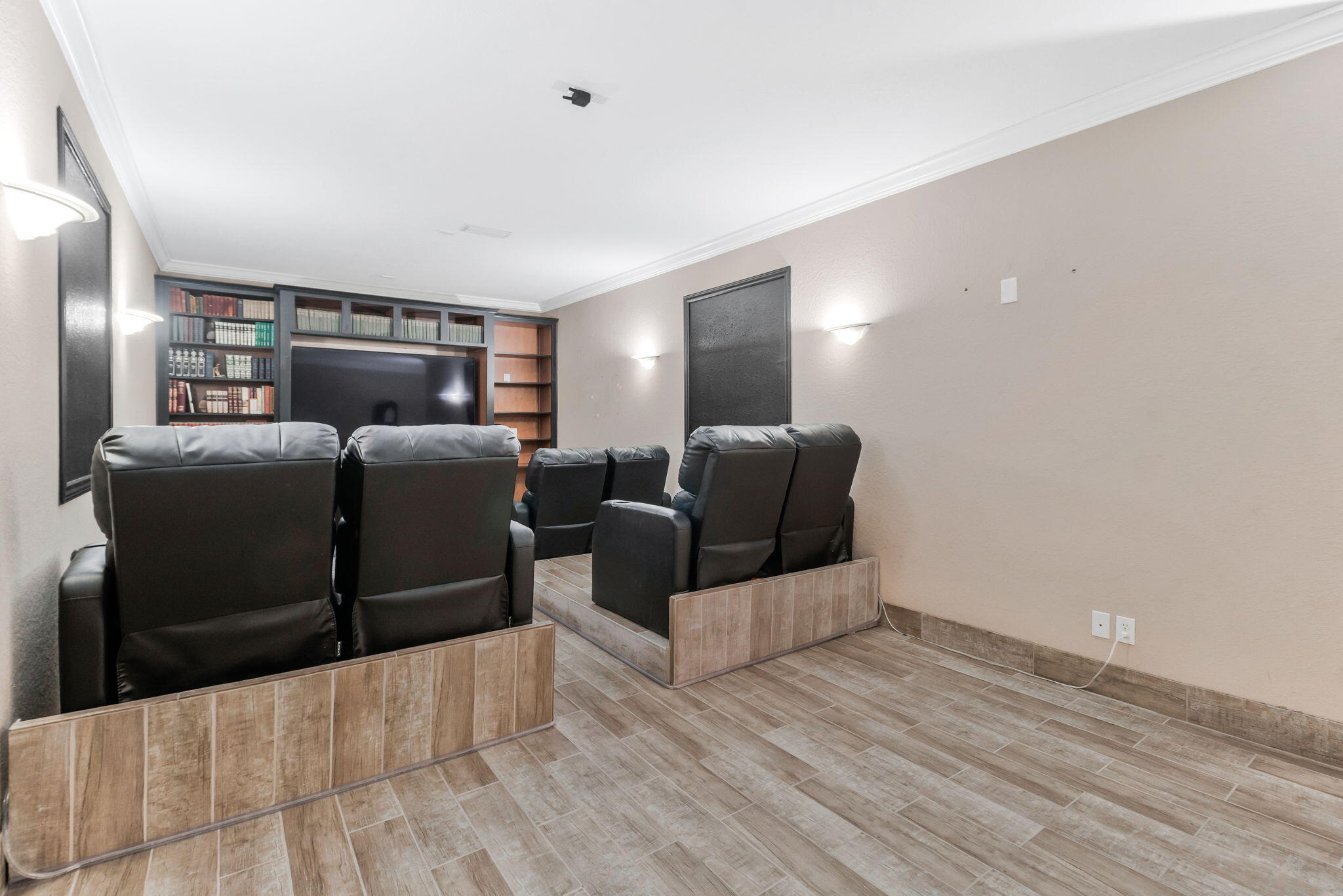 DEER POINT COVE - Residential