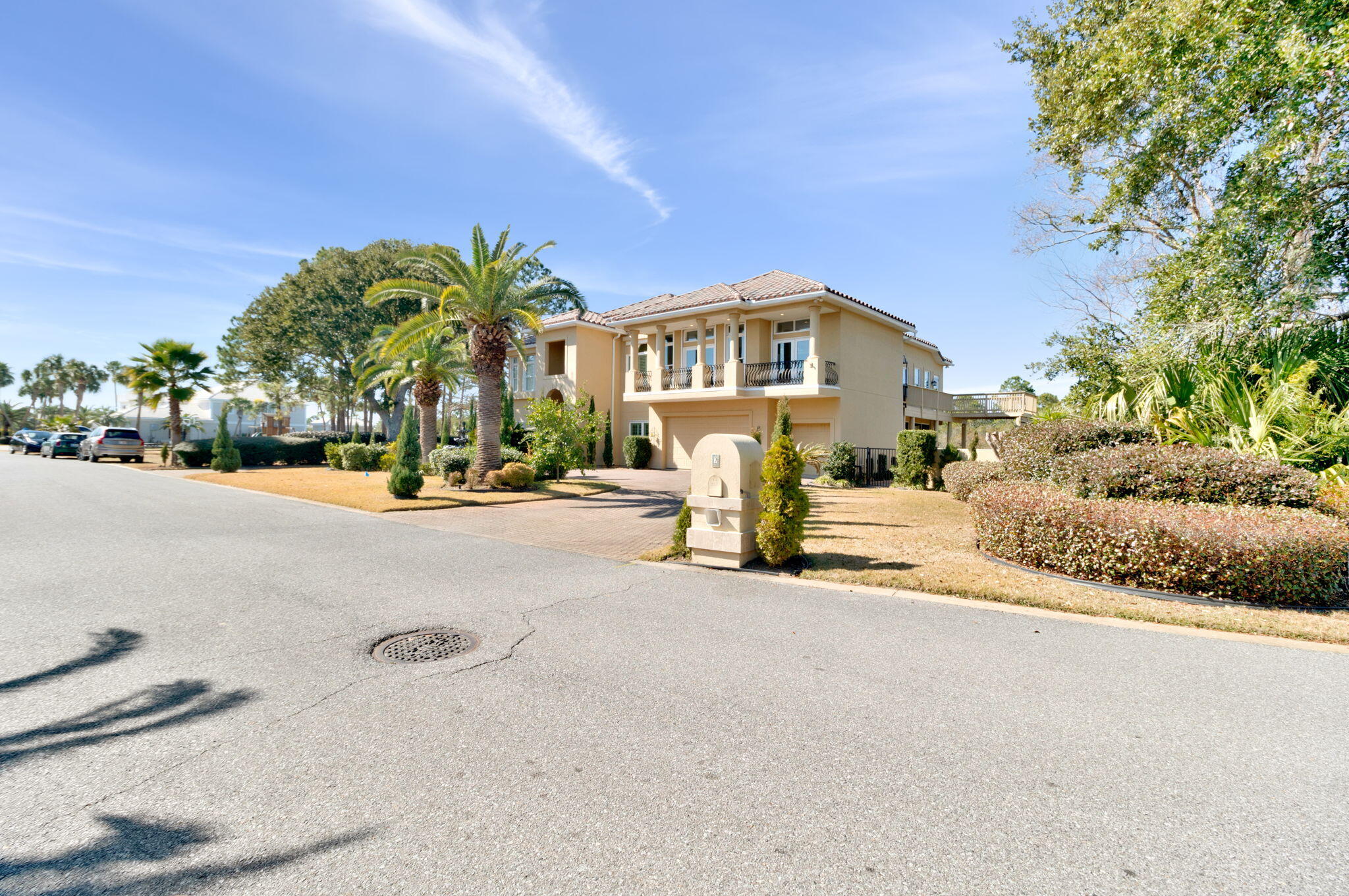 DEER POINT COVE - Residential