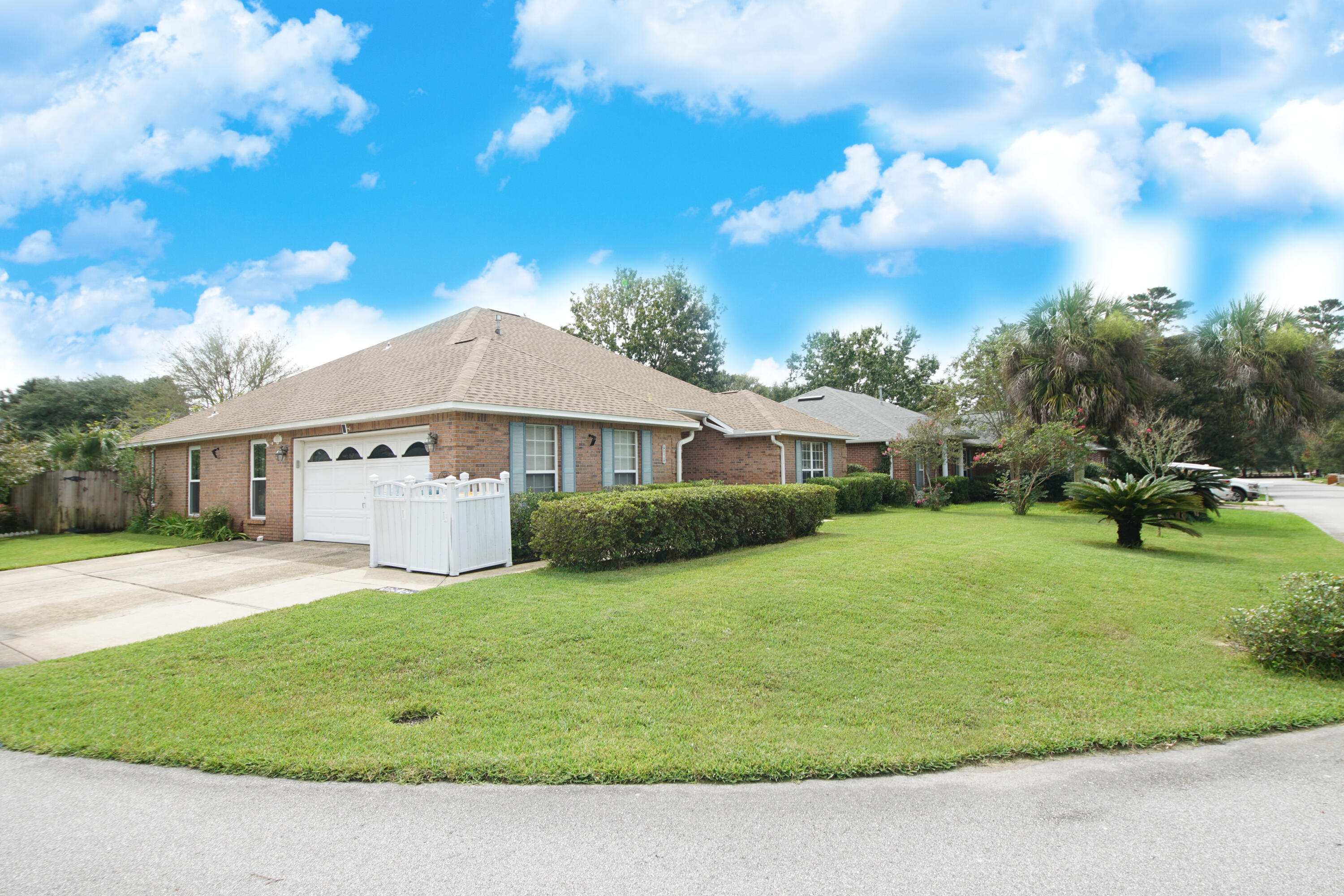 PARKWOOD ESTATES PH 7 - Residential