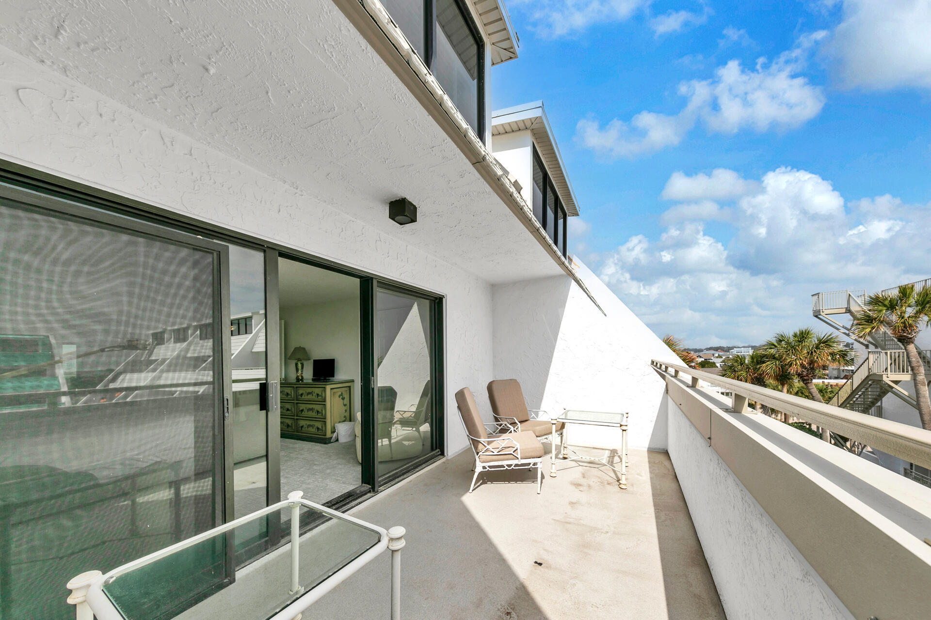 AEGEAN CONDO - Residential