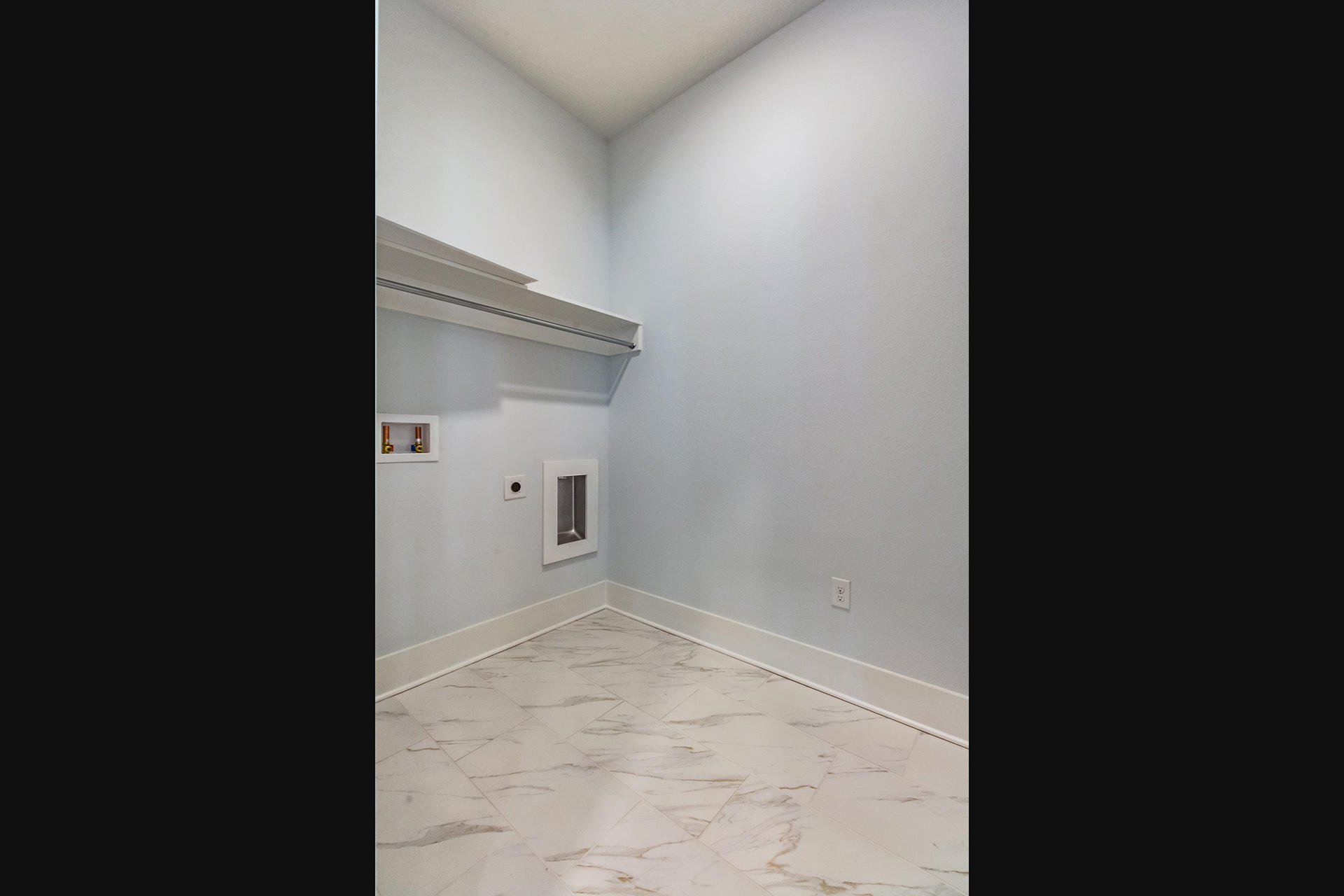 FLOUNDER BEACH UNREC - Residential