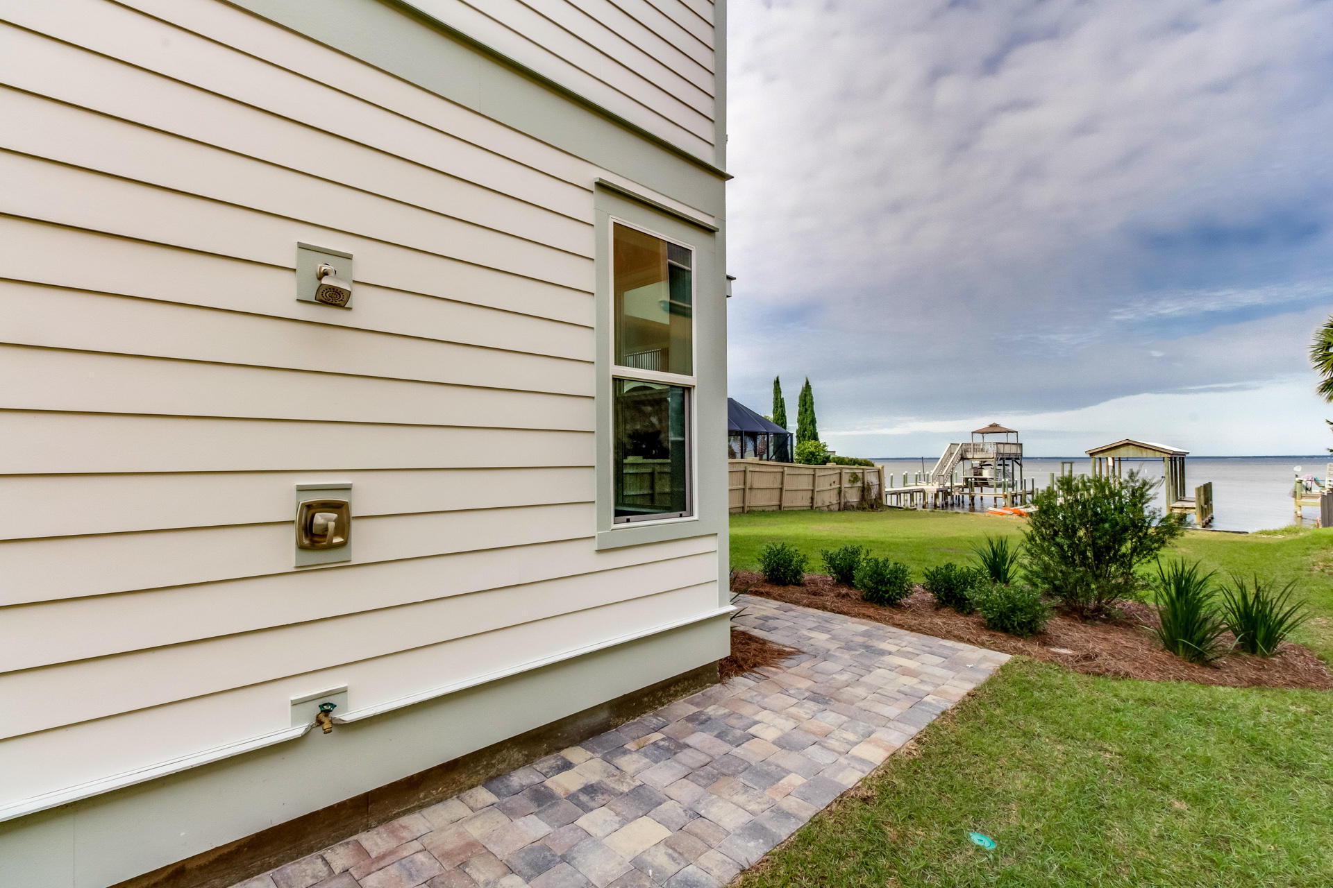 FLOUNDER BEACH UNREC - Residential