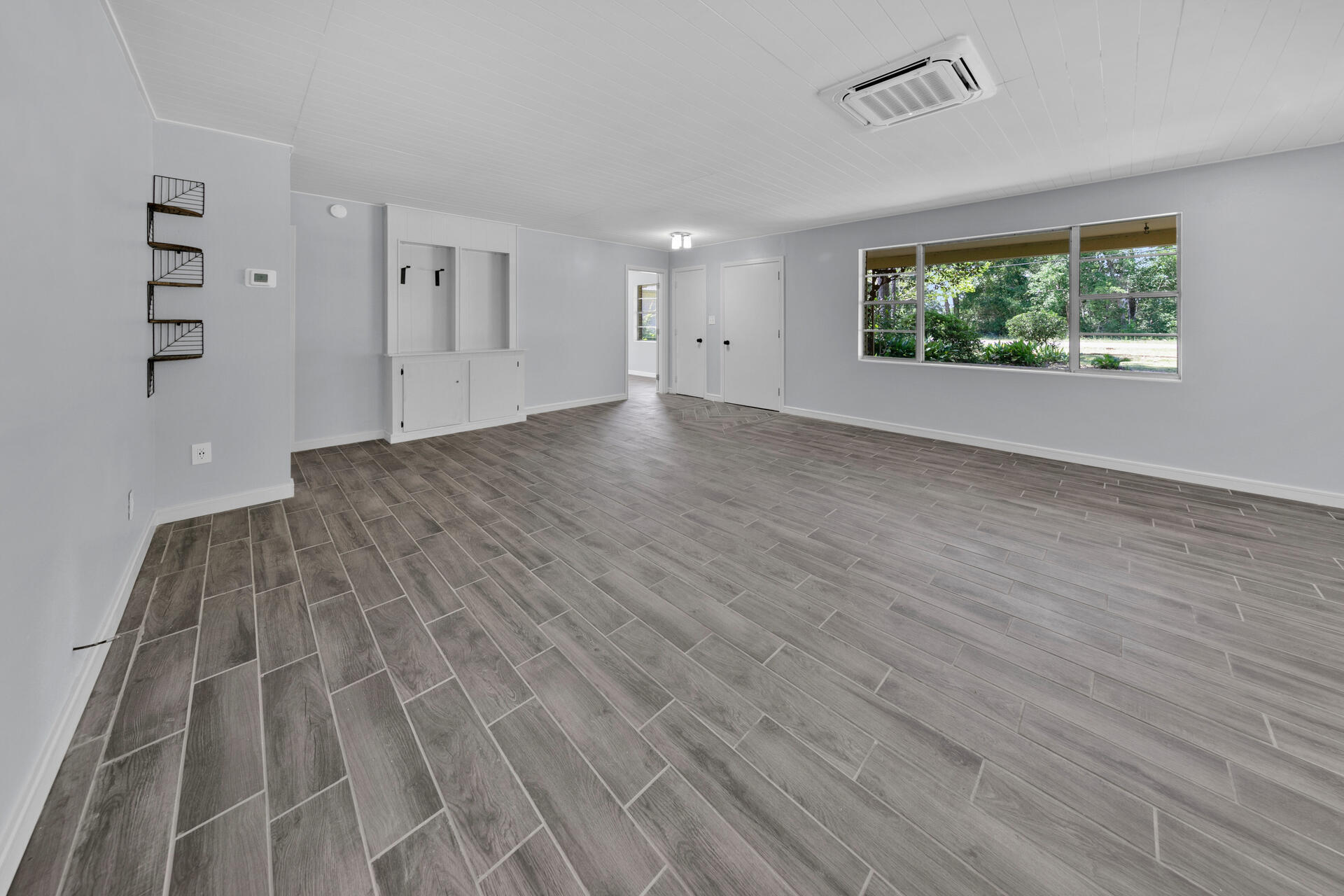 BAYOU POQUITO - Residential