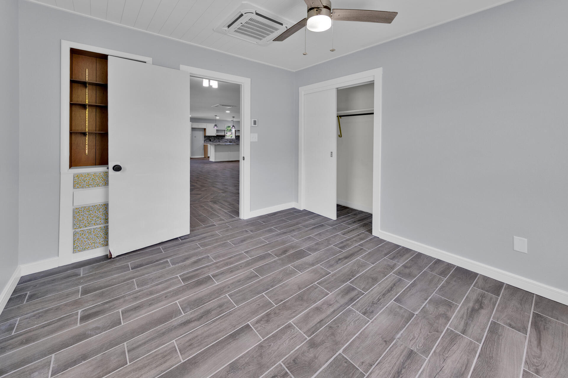 BAYOU POQUITO - Residential