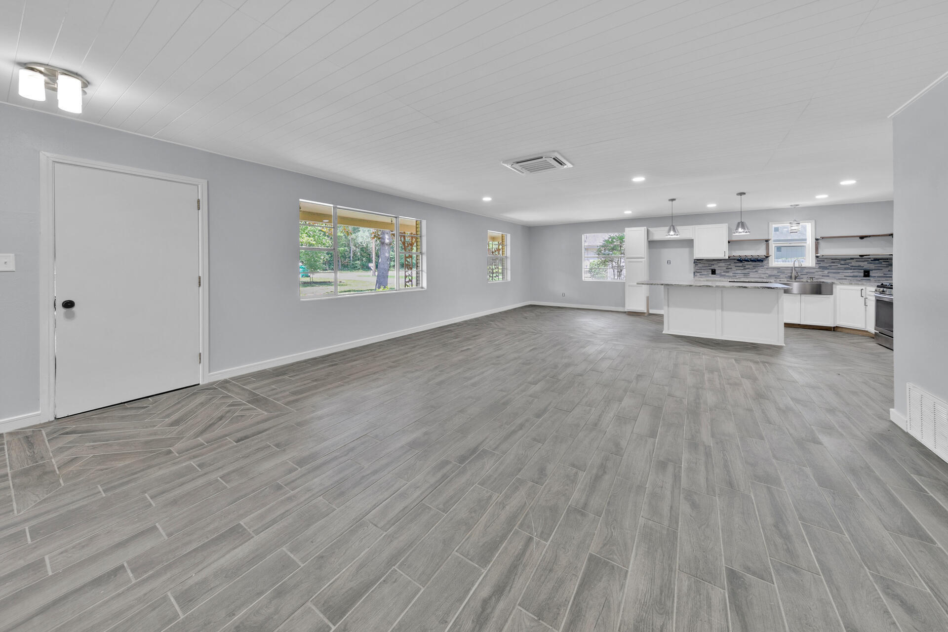 BAYOU POQUITO - Residential