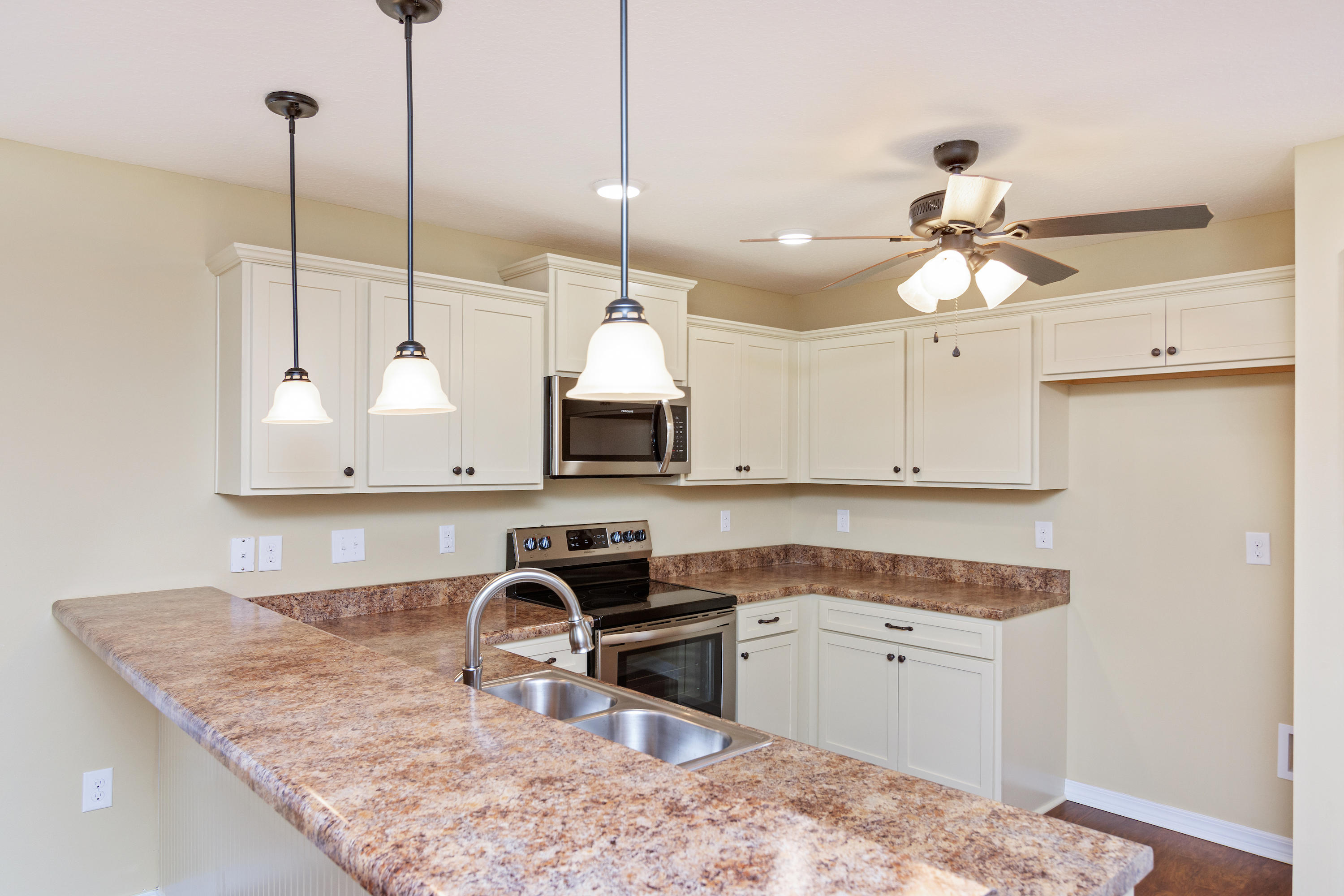 STILLWELL SOUTH - Residential