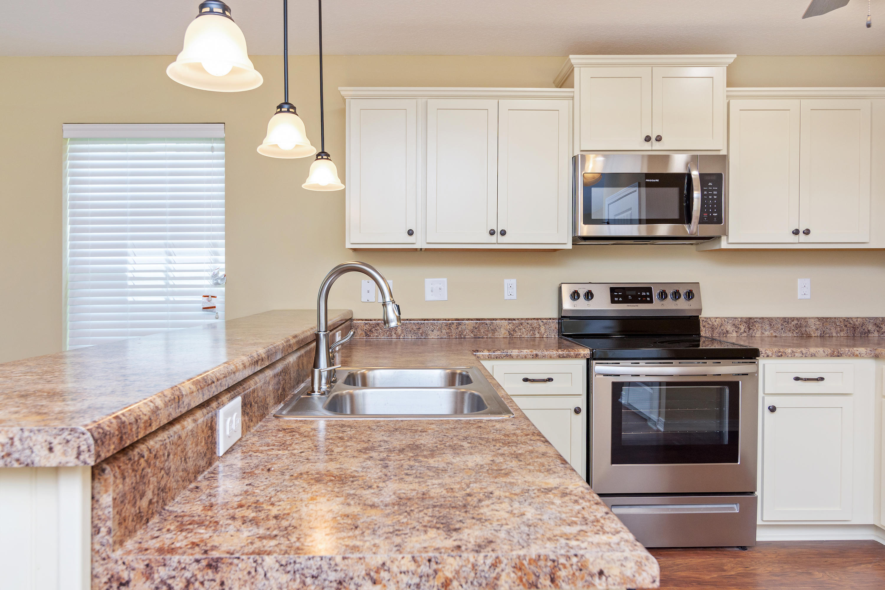 STILLWELL SOUTH - Residential