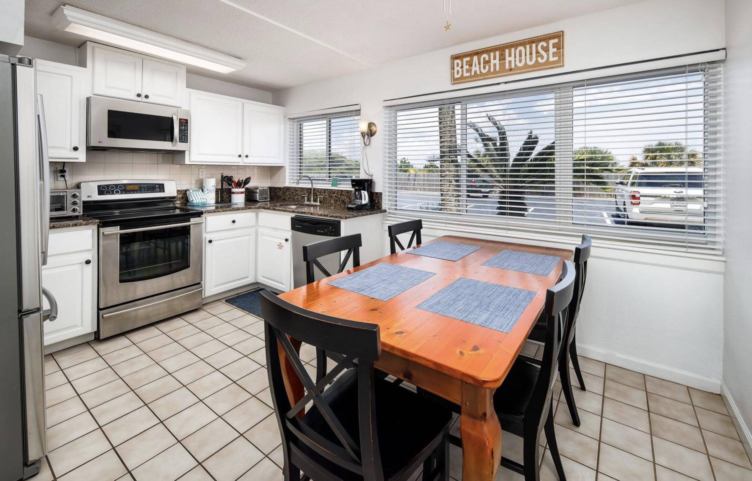 SEASPRAY CONDO - Residential