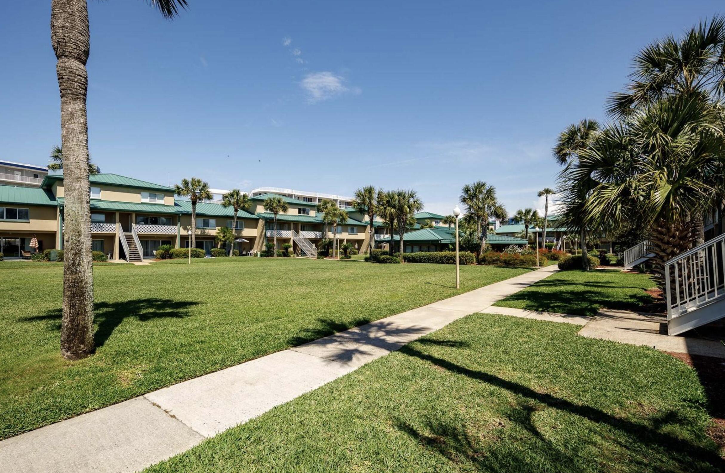 SEASPRAY CONDO - Residential