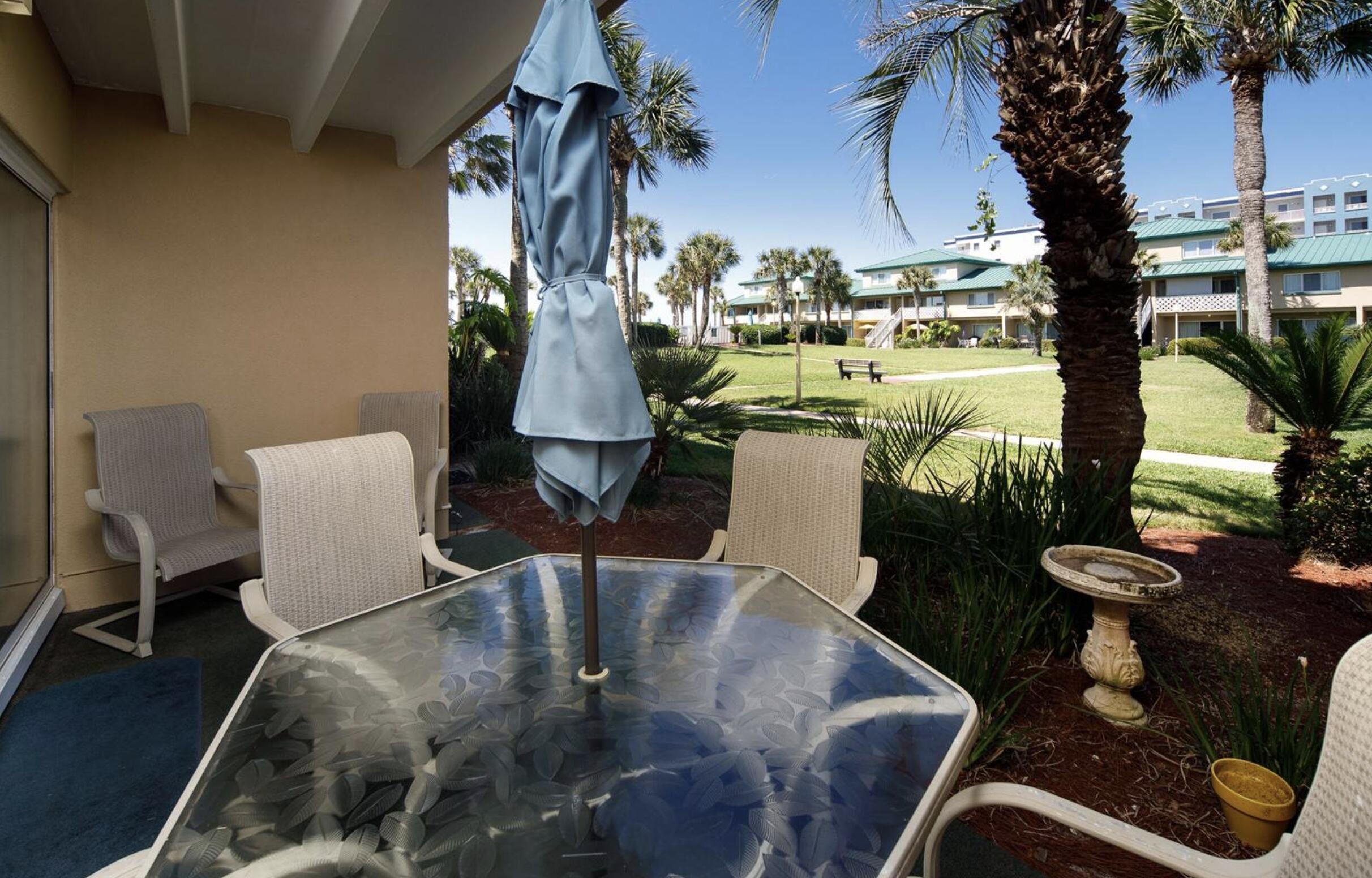 SEASPRAY CONDO - Residential