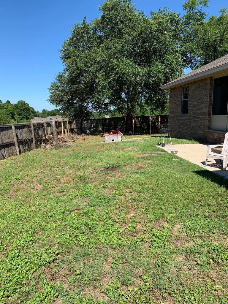LAKE ARTHUR EST PH I - Residential Lease