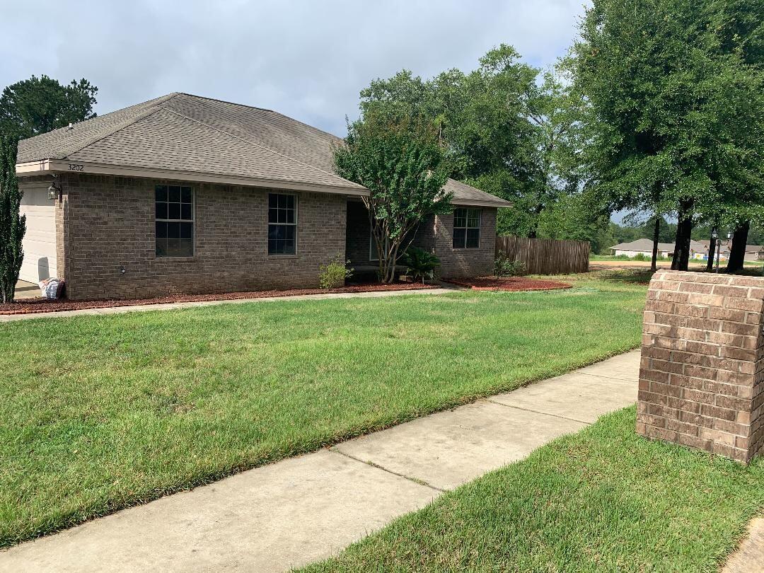 AVAILABLE... October 10, 2022! 4bd/2bth brick home with an open floor plan! All wood cabinets. stainless steel kitchen appliances, tile, and laminate flooring throughout the home. Master Bedroom has a tray ceiling, marble vanity, and a nice walk-in closet. There is also a screened in porch along with an AS IS washer/dryer set.NO smoking and NO cats due to medical allergy. Dogs allowed upon approval with a non-refundable pet fee. Minimum 600 FICO credit score required in addition to meeting applicant rental criteria.