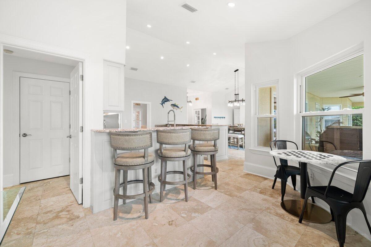 FLAMINGO BEACH - Residential