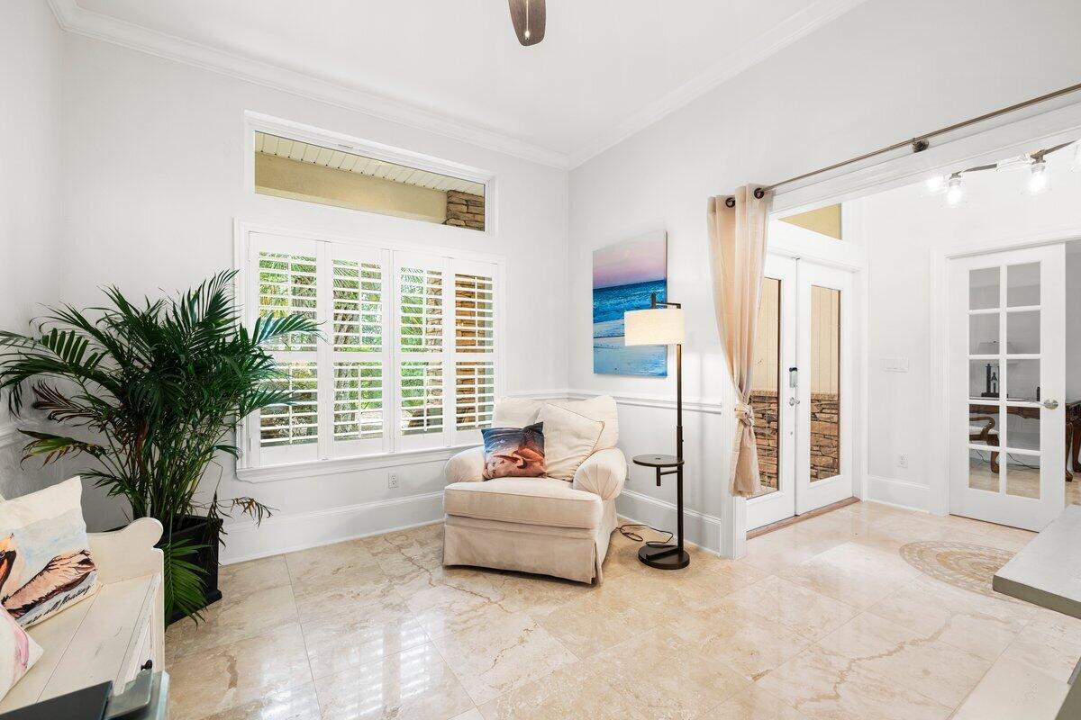 FLAMINGO BEACH - Residential