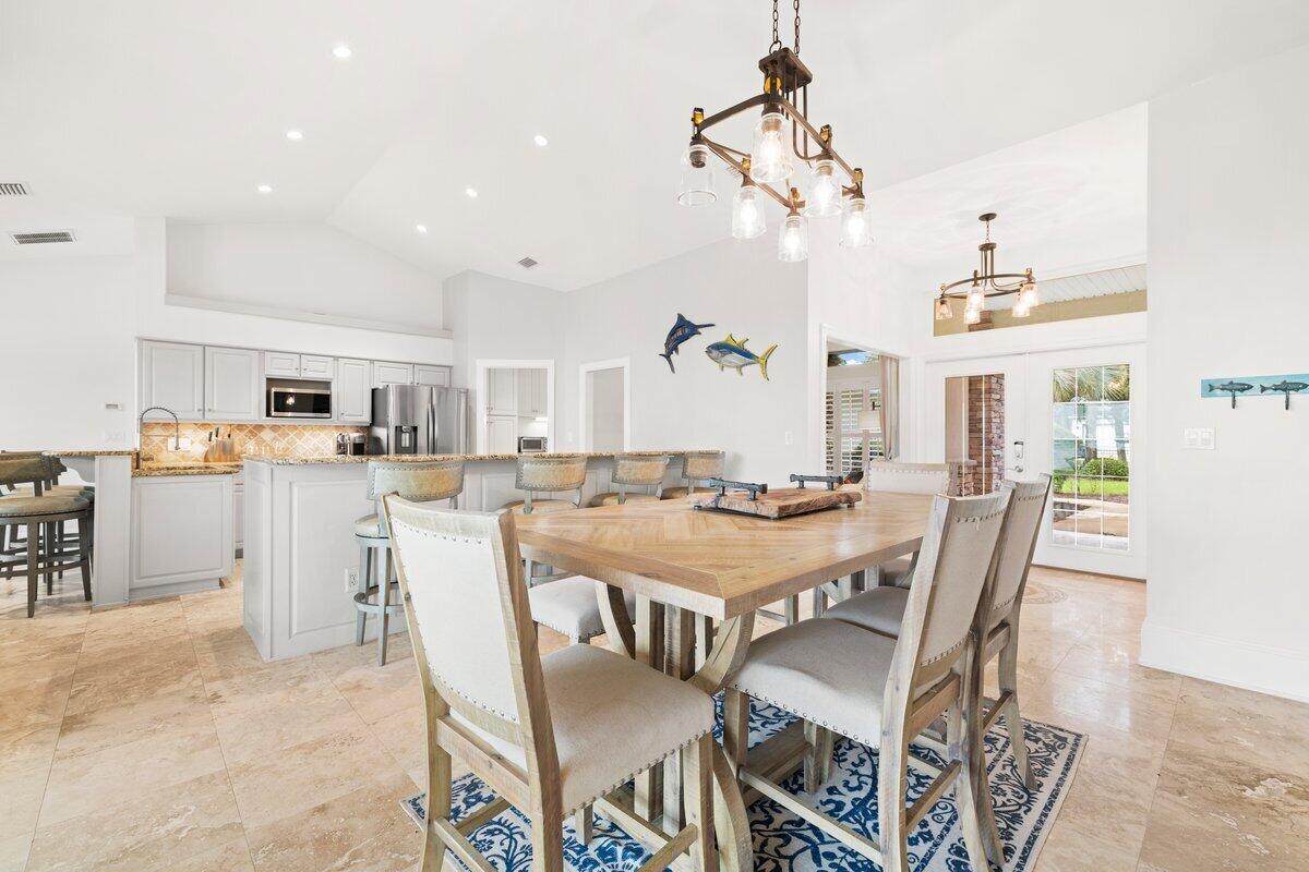 FLAMINGO BEACH - Residential