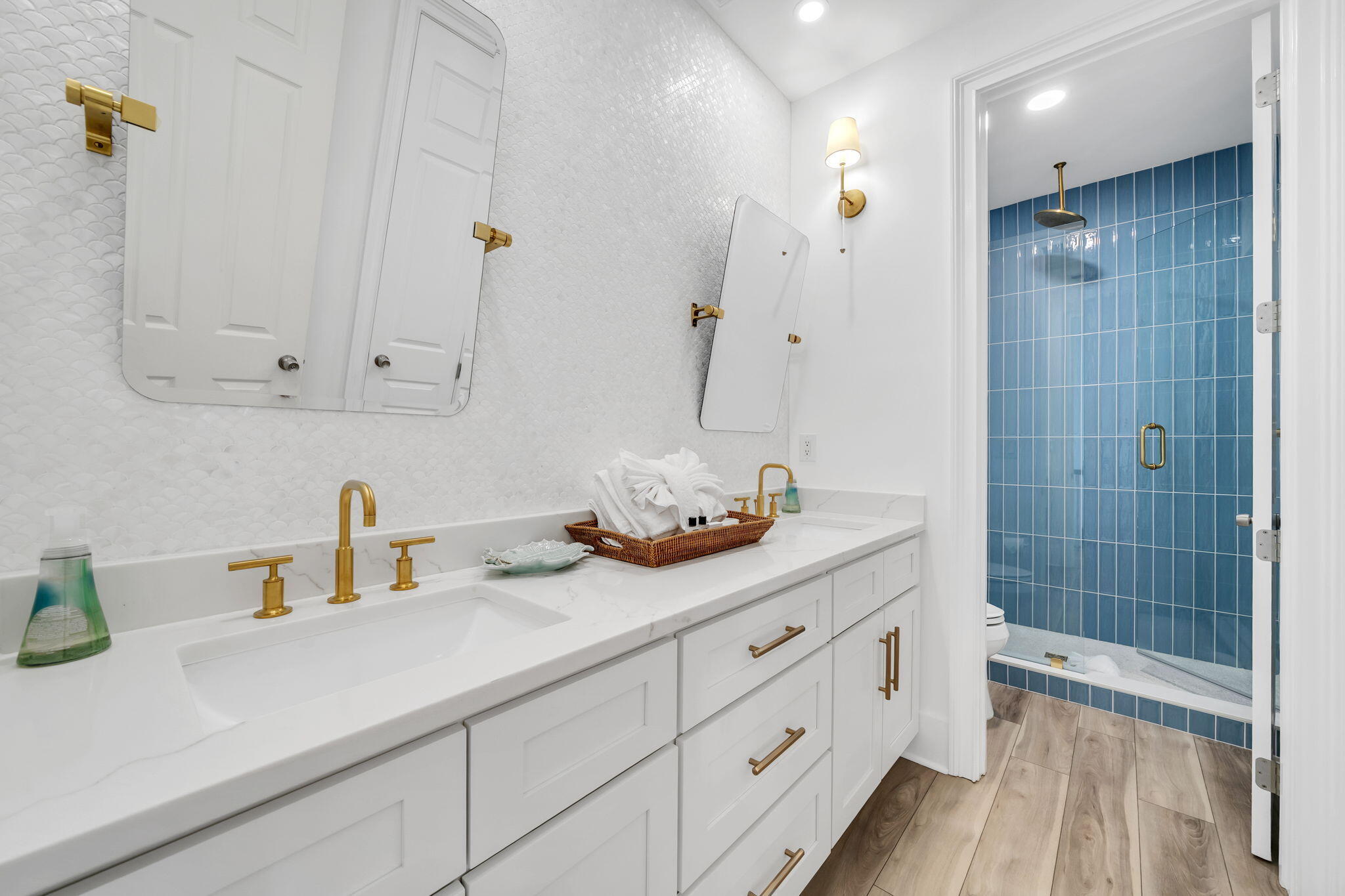 SEABREEZE 3RD ADDN - Residential