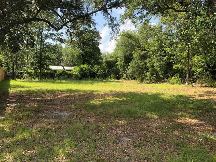 This is a beautiful mostly clear lot located on paved road frontage in the lovely community of Magnolia Baye. This is a great location! Centrally located between Destin and Panama City less than 10 minutes to beach. Close to Thomas Pilcher Park with public boatramp for easy access to enjoy fishing on the gorgeous Choctawhatchee Bay. Mobile Homes Allowed.There are no HOA fees.