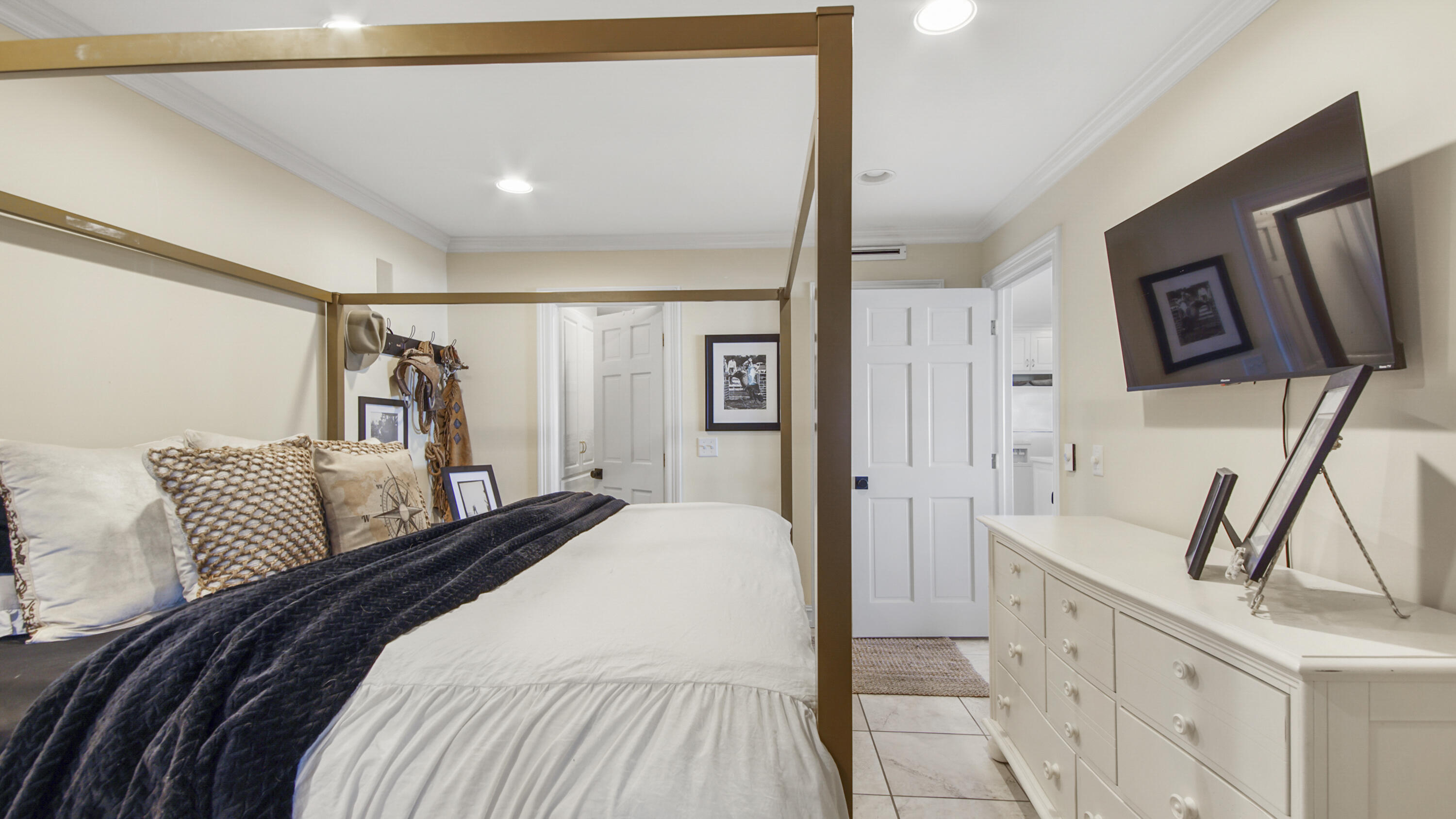 Bay Point Harbour Villas - Residential