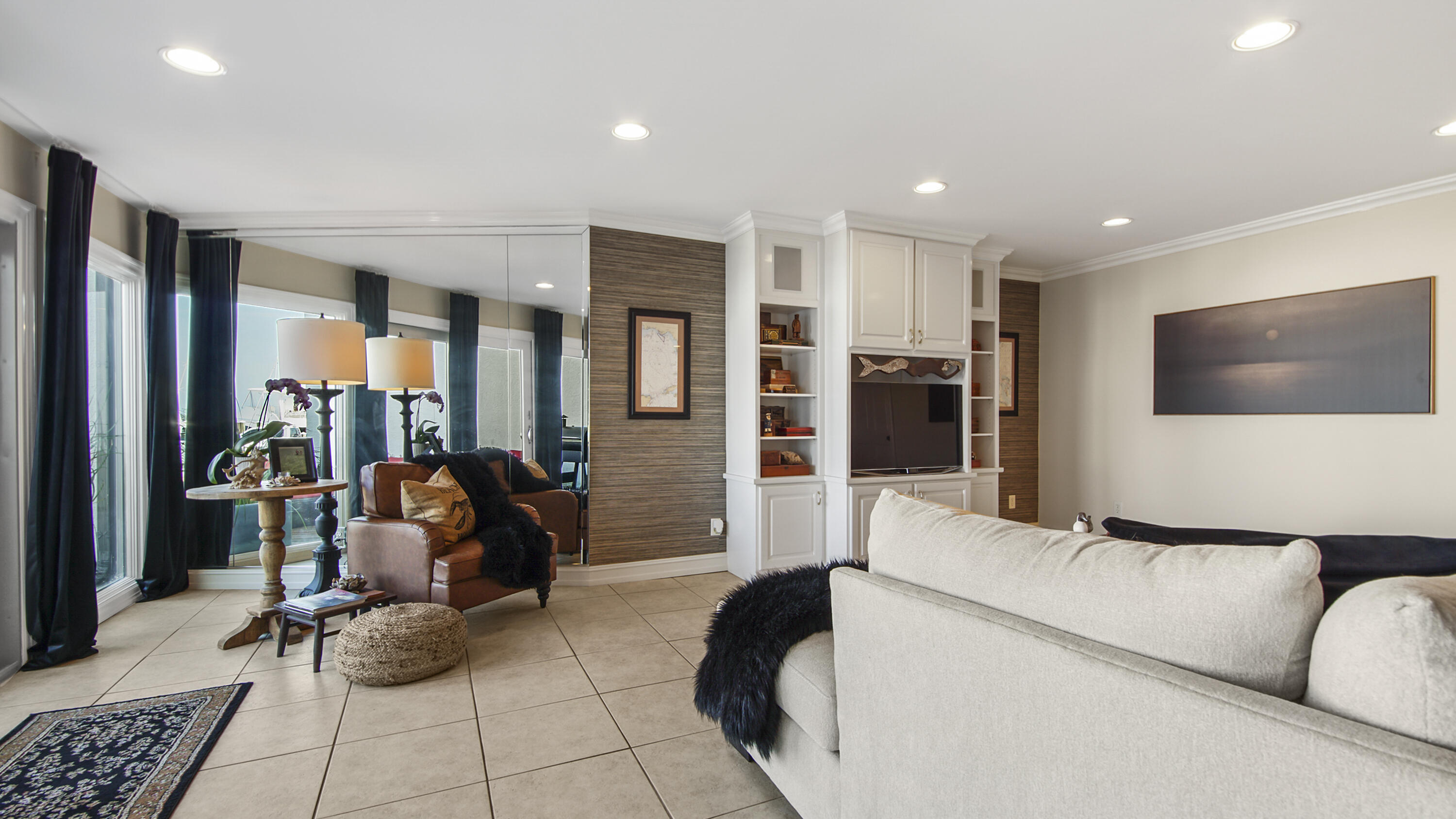 Bay Point Harbour Villas - Residential