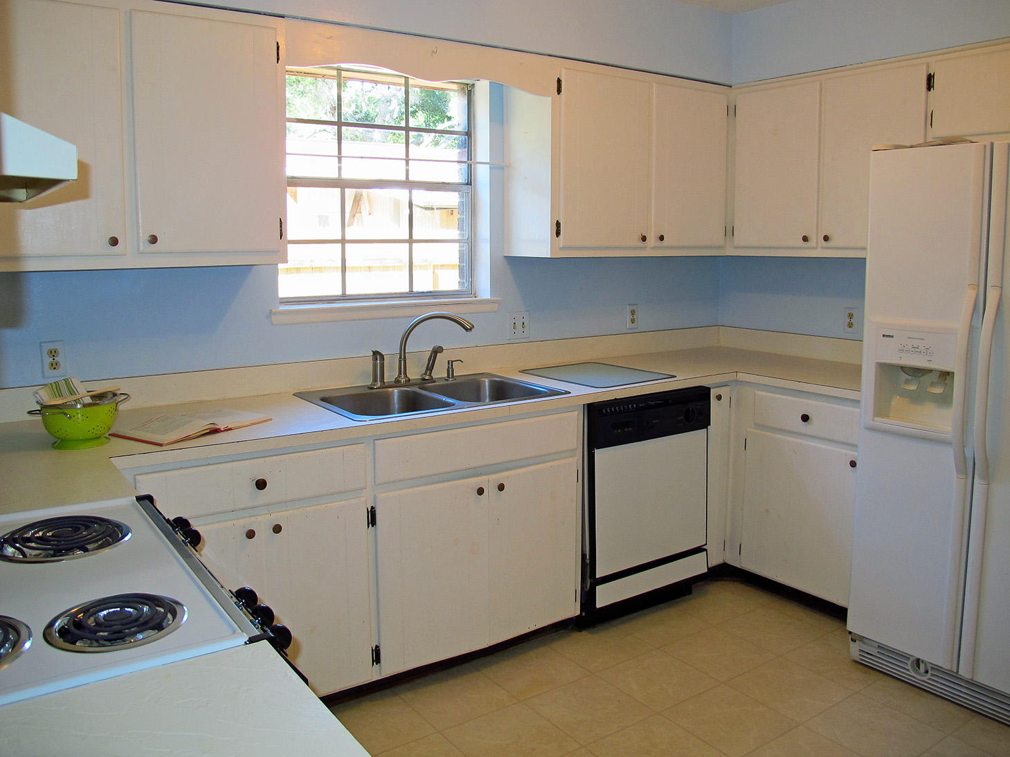 PINEWOOD ESTATES - Residential