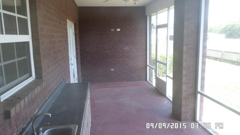 OAKWOOD HILLS - Residential