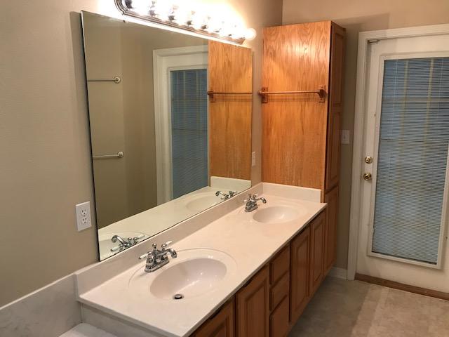 NORTH RIDGE CREEK S/D - Residential