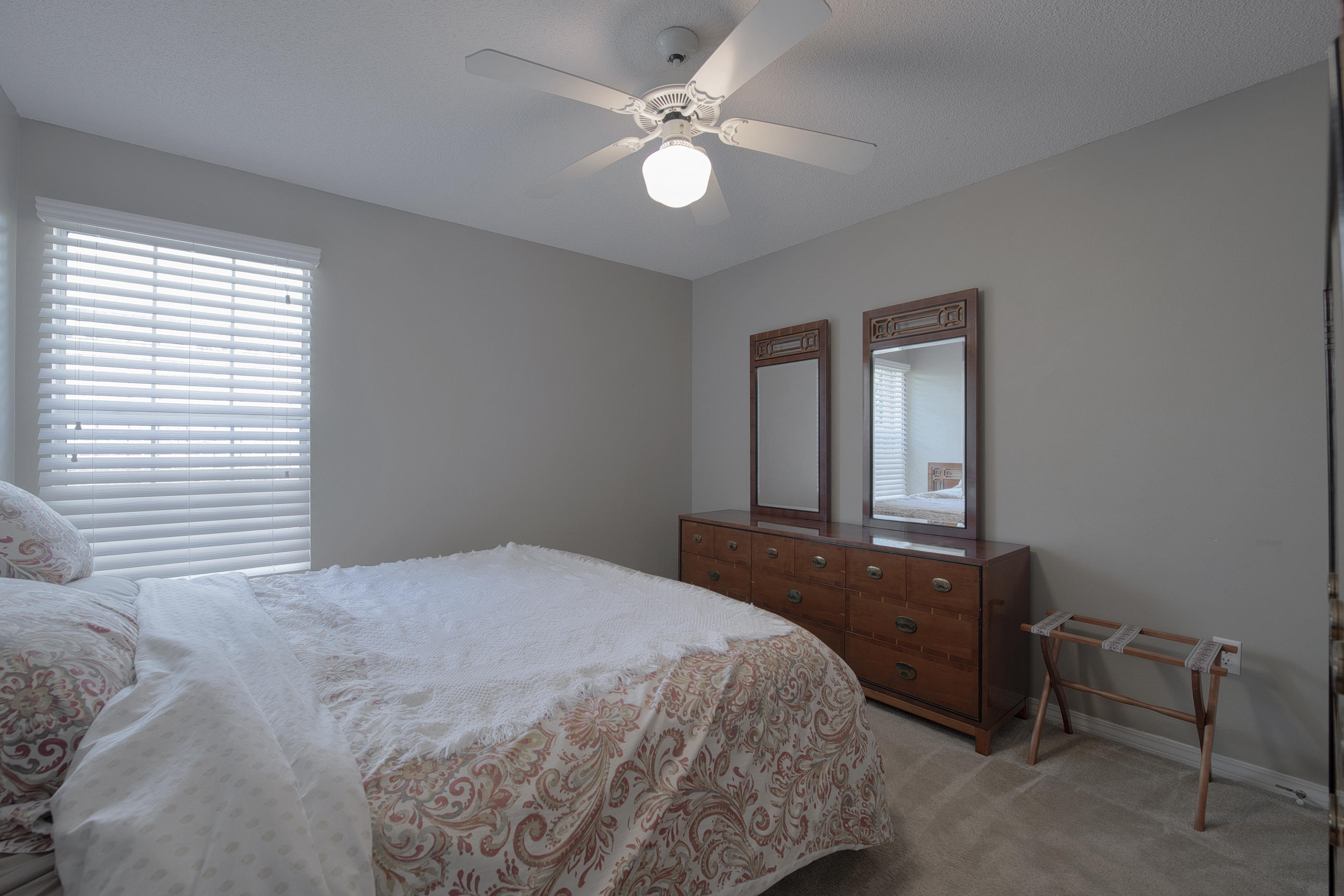 SHALIMAR COMMONS - Residential