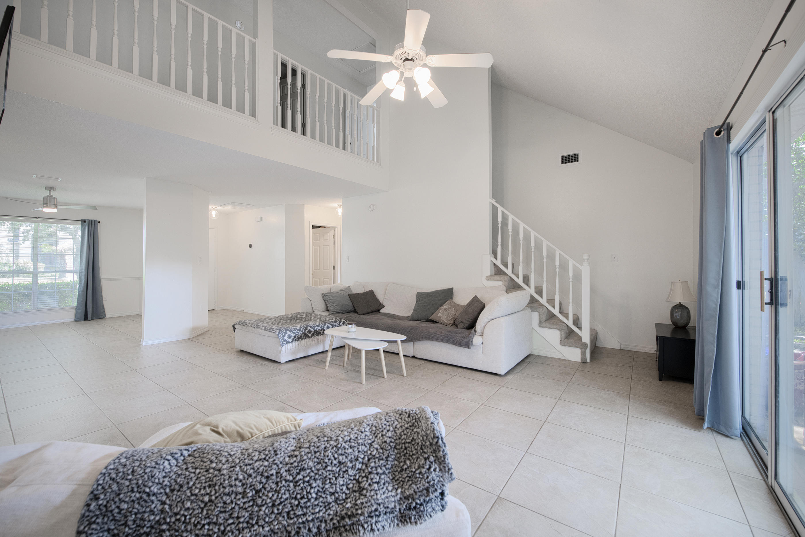 SHALIMAR COMMONS - Residential