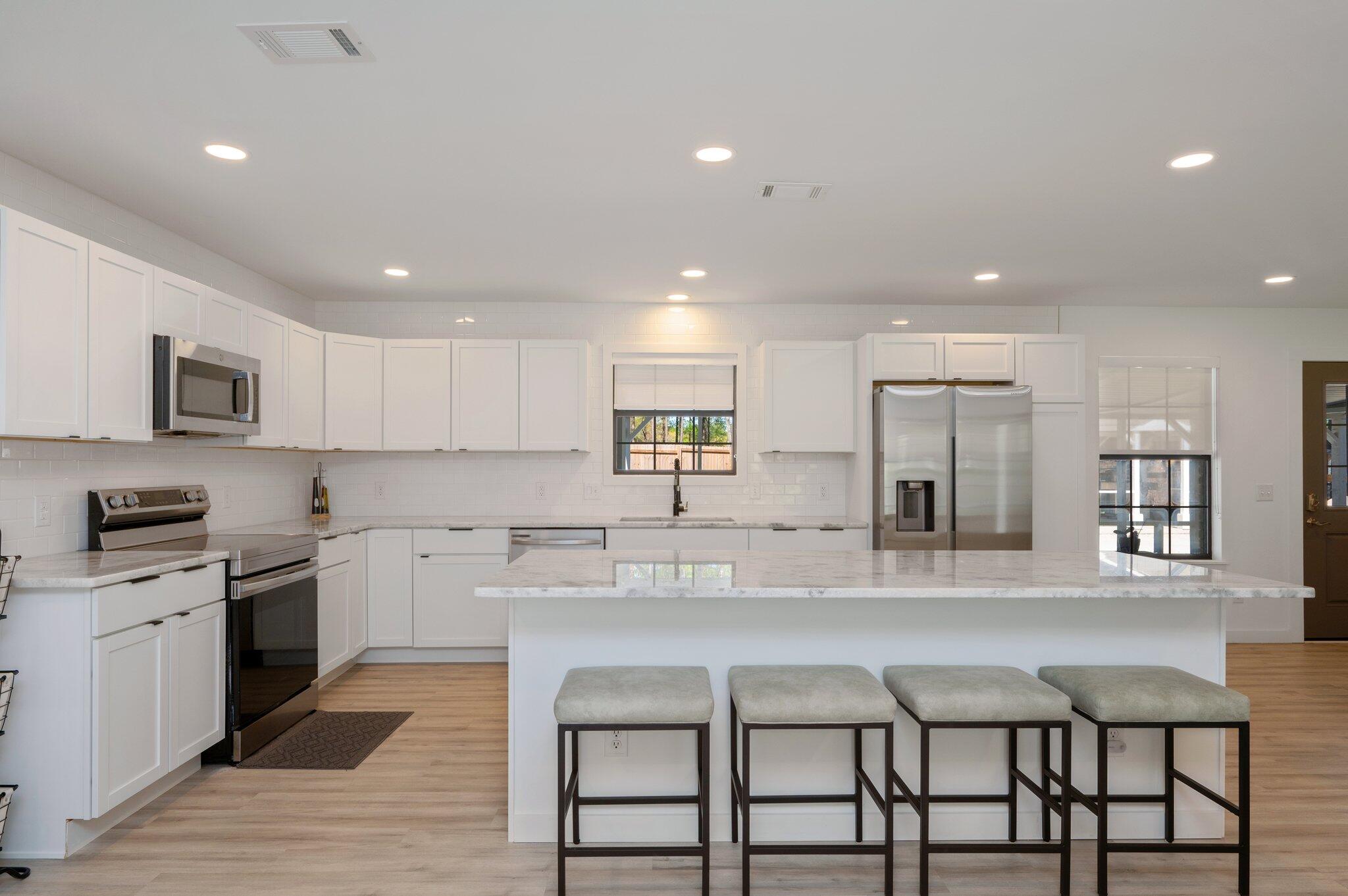 HOLLY HILLS - Residential