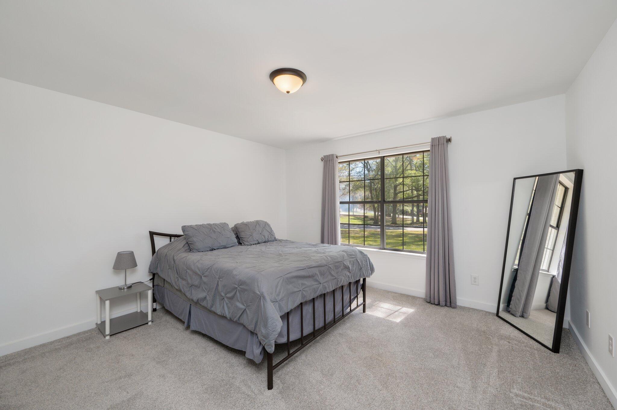 HOLLY HILLS - Residential